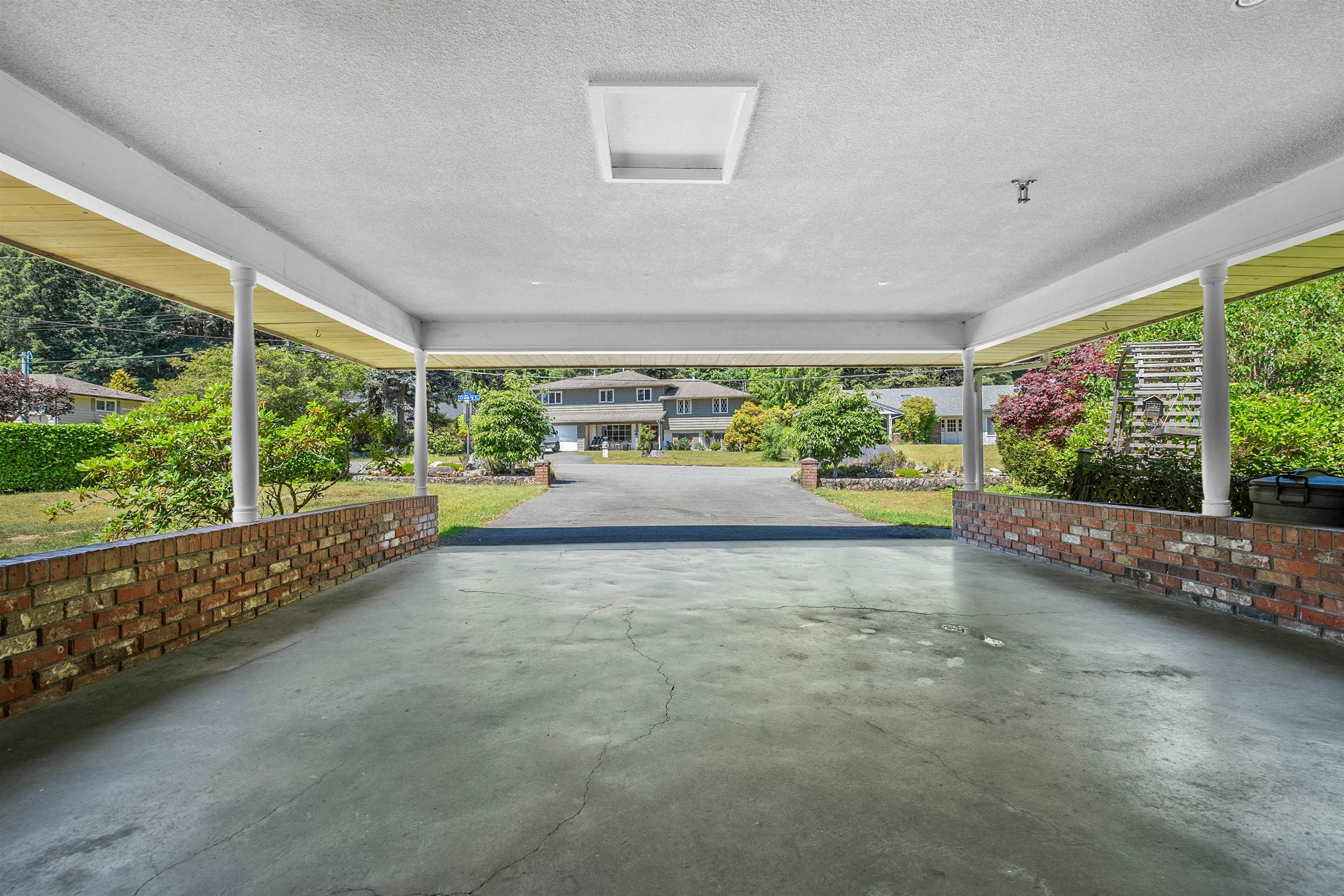 Listing image of 5749 CRANLEY DRIVE