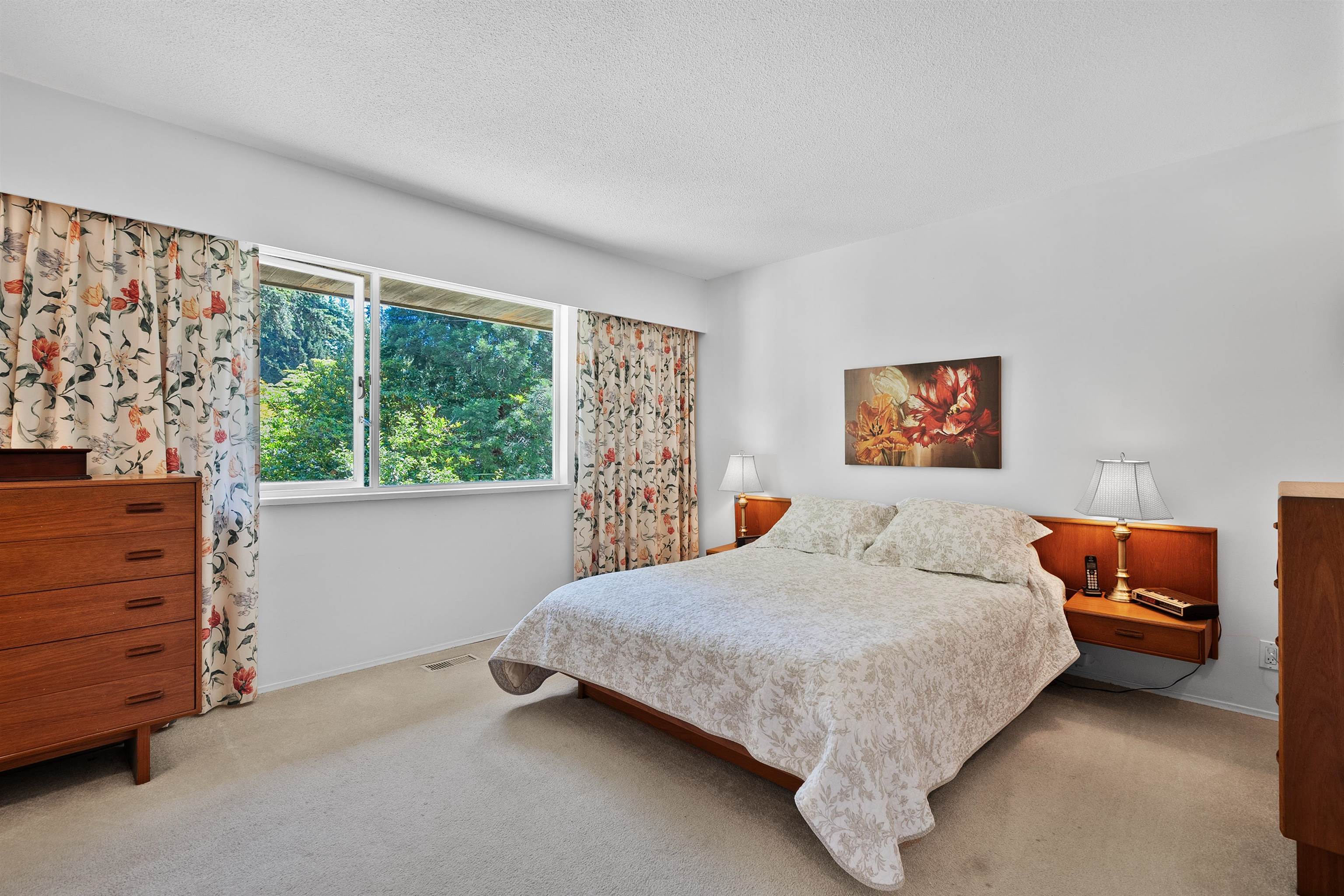 Listing image of 5749 CRANLEY DRIVE