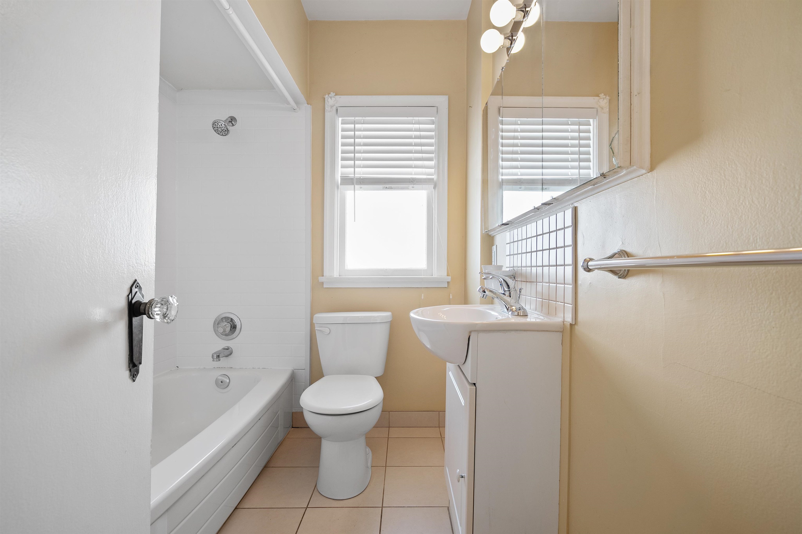 Listing image of 1428 20TH STREET