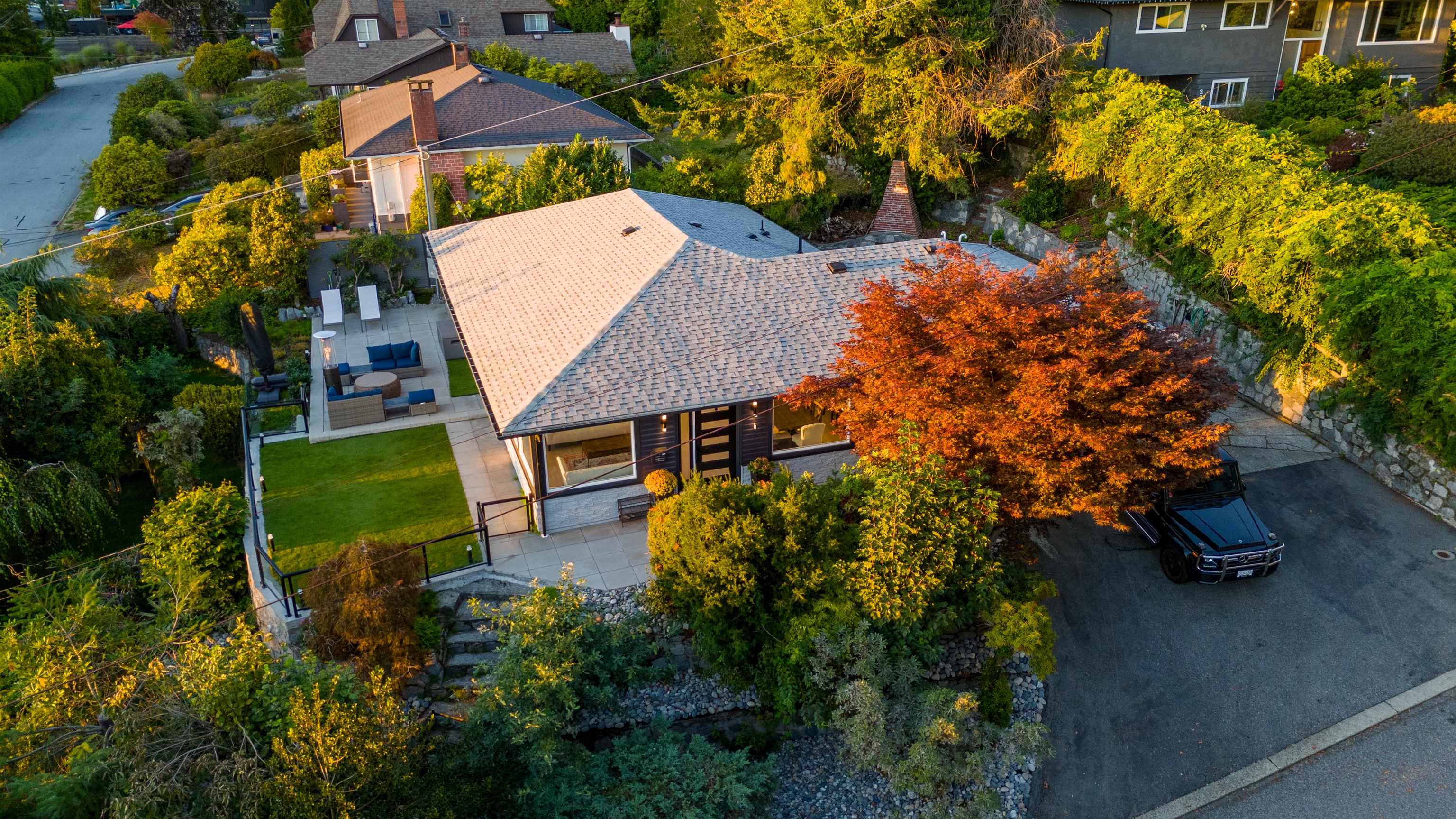 Listing image of 3812 DALKEITH DRIVE