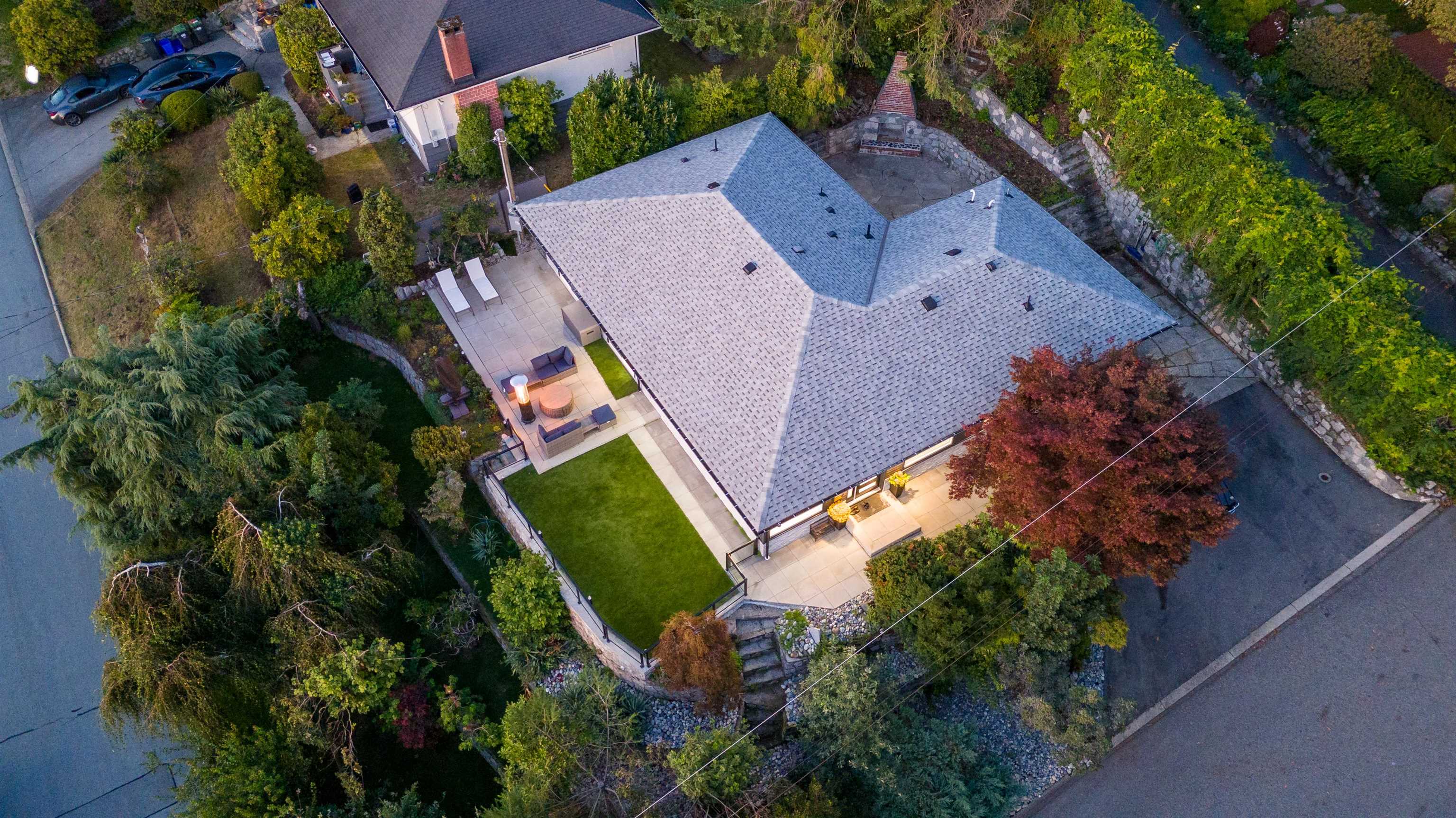 Listing image of 3812 DALKEITH DRIVE