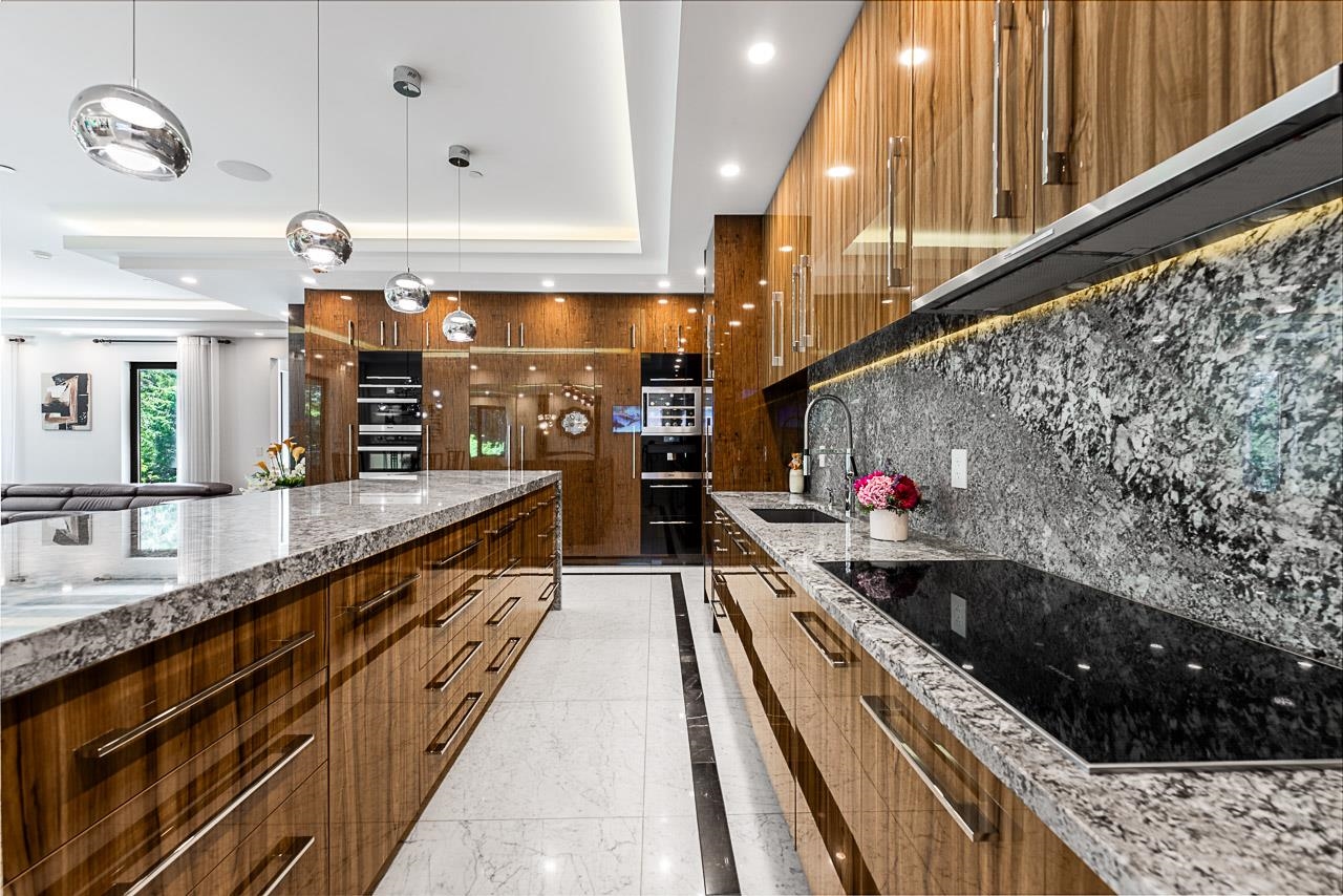 Listing image of 558 GLENROSS ROAD