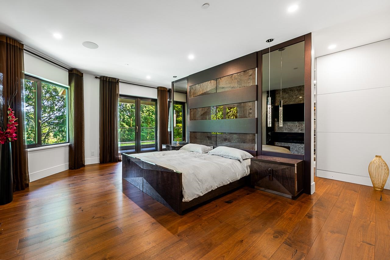 Listing image of 558 GLENROSS ROAD