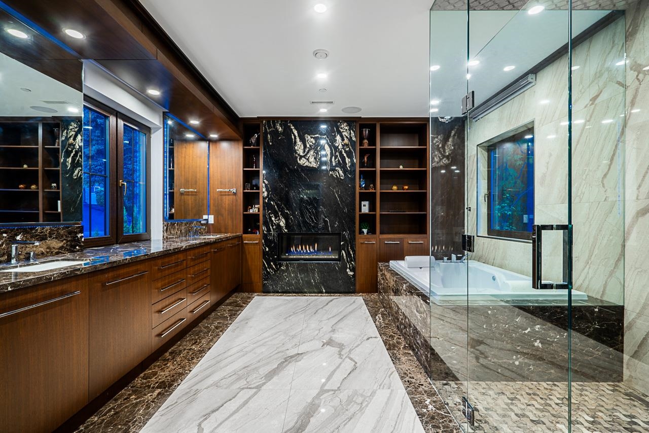 Listing image of 558 GLENROSS ROAD