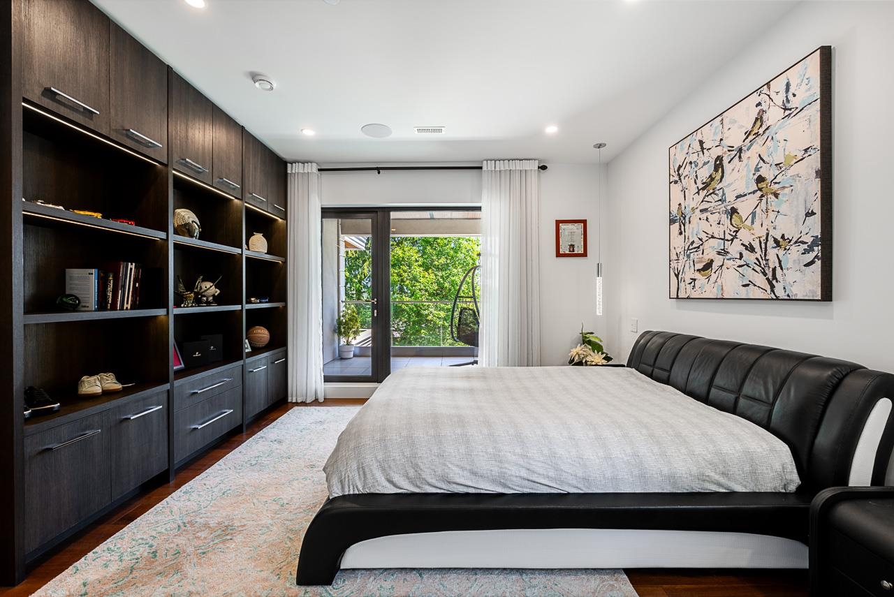 Listing image of 558 GLENROSS ROAD