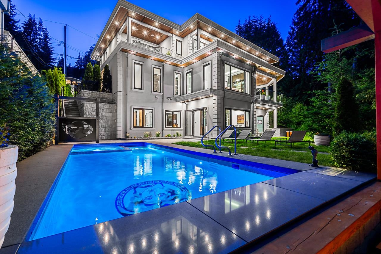 Listing image of 558 GLENROSS ROAD
