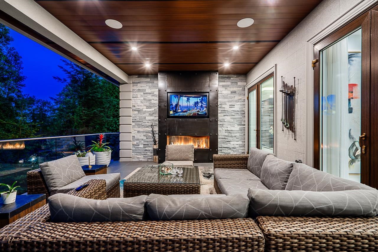 Listing image of 558 GLENROSS ROAD