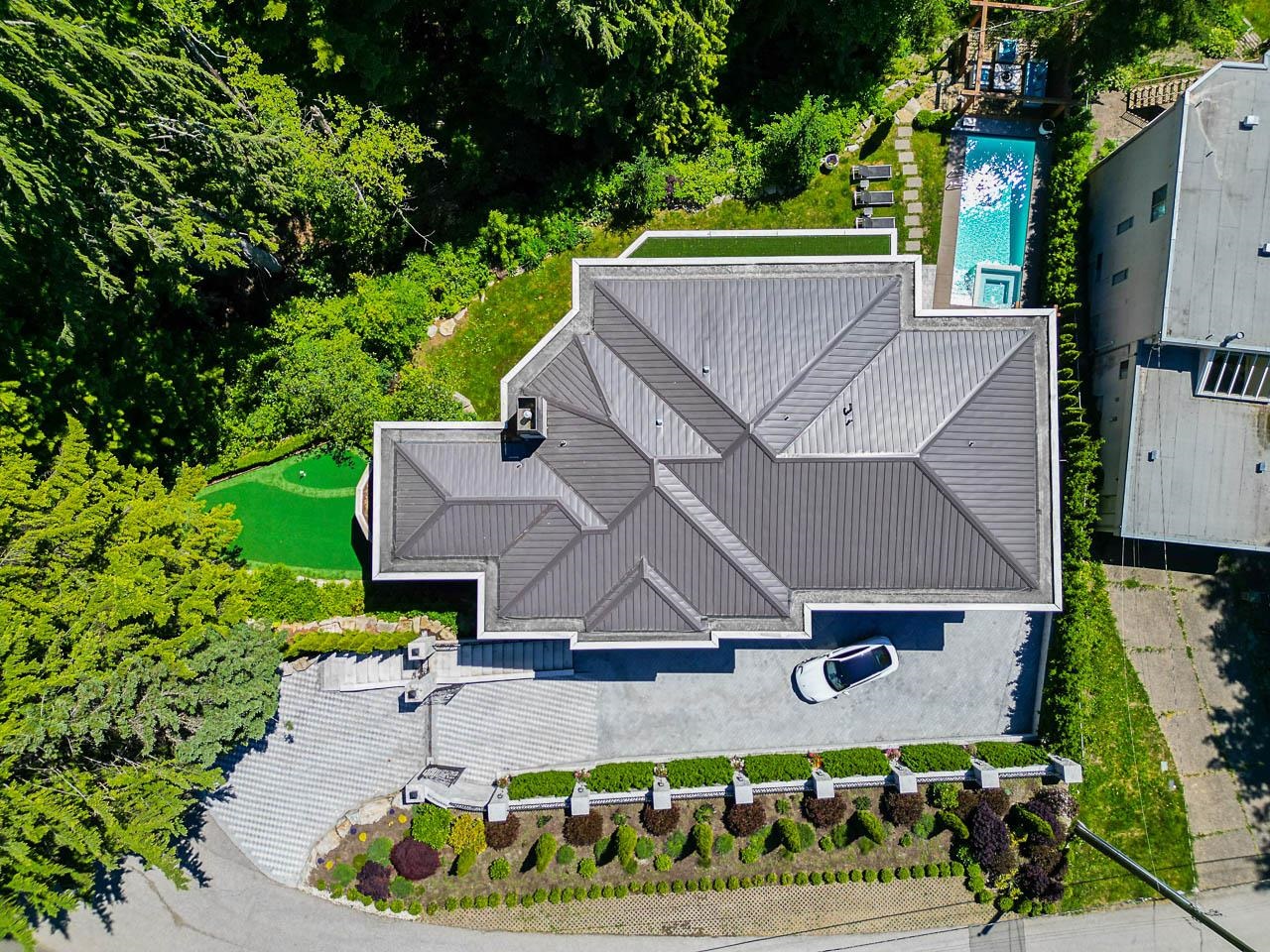Listing image of 558 GLENROSS ROAD