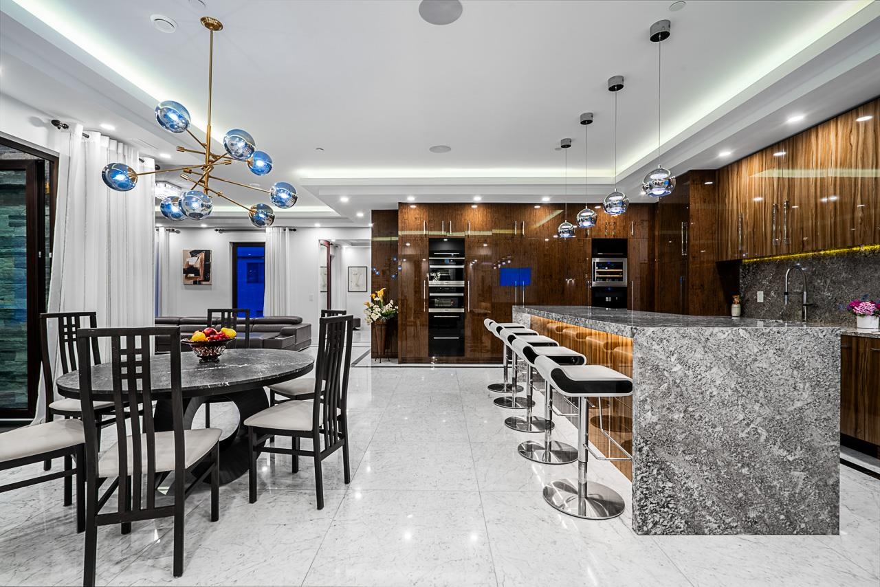 Listing image of 558 GLENROSS ROAD