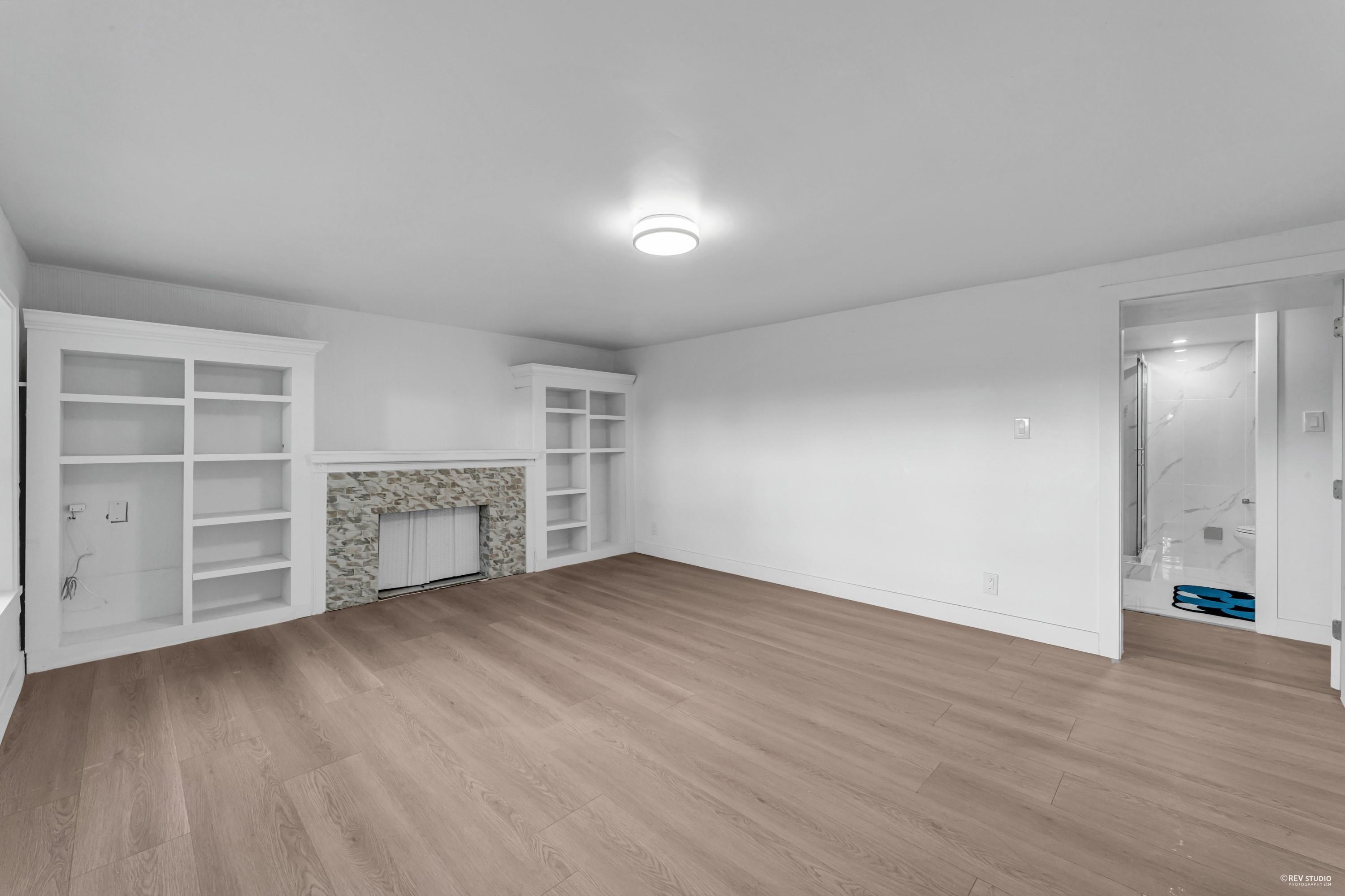 Listing image of 1010 KEITH ROAD