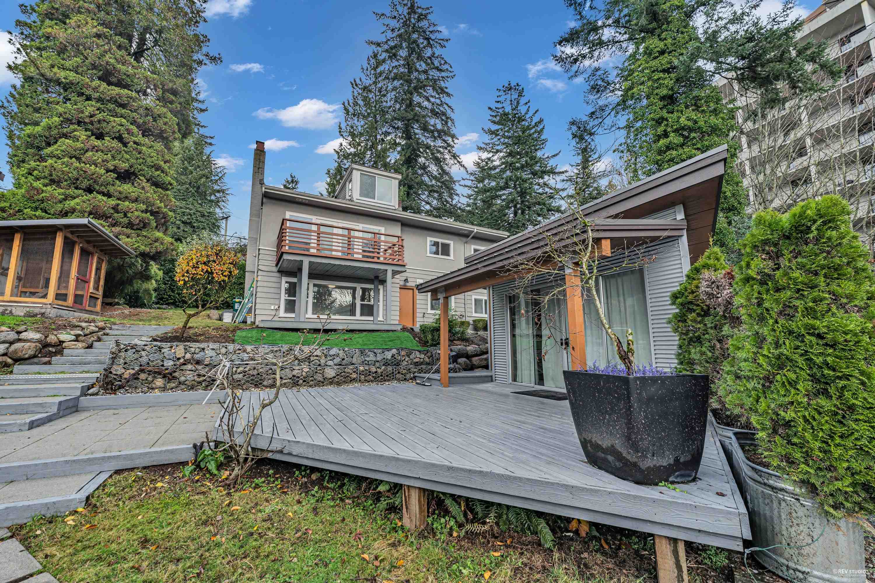 Listing image of 1010 KEITH ROAD