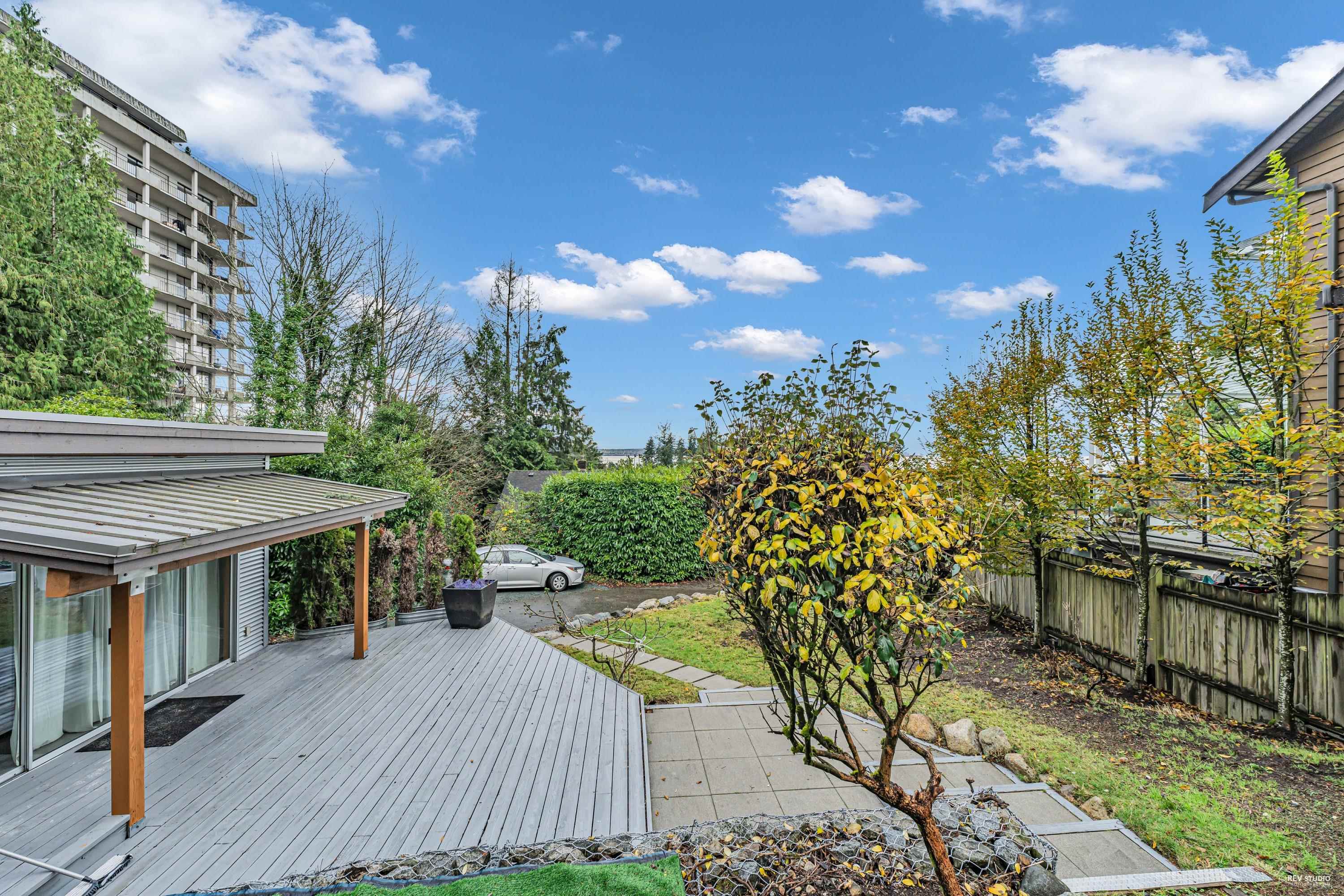 Listing image of 1010 KEITH ROAD
