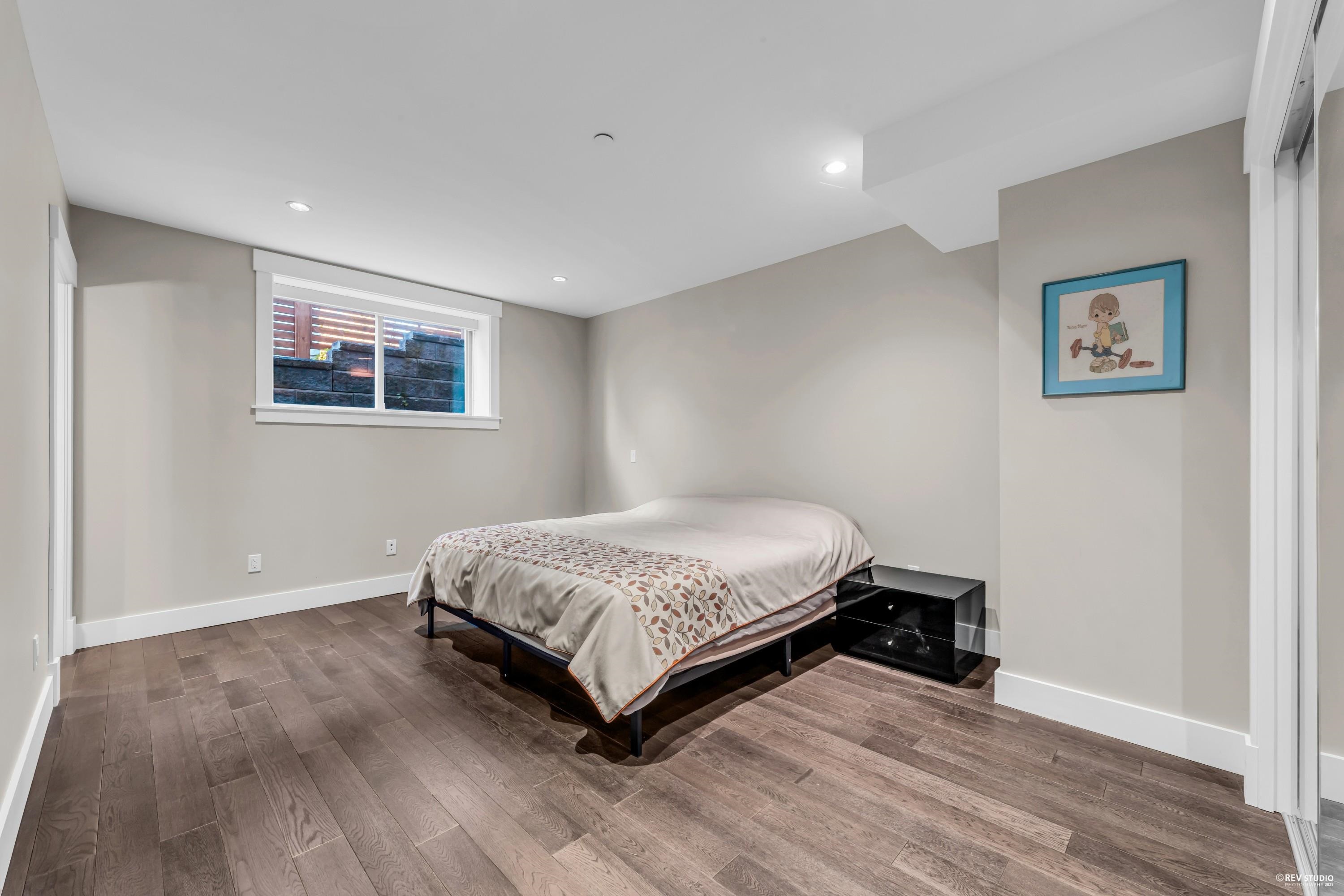 Listing image of 1318 INGLEWOOD AVENUE