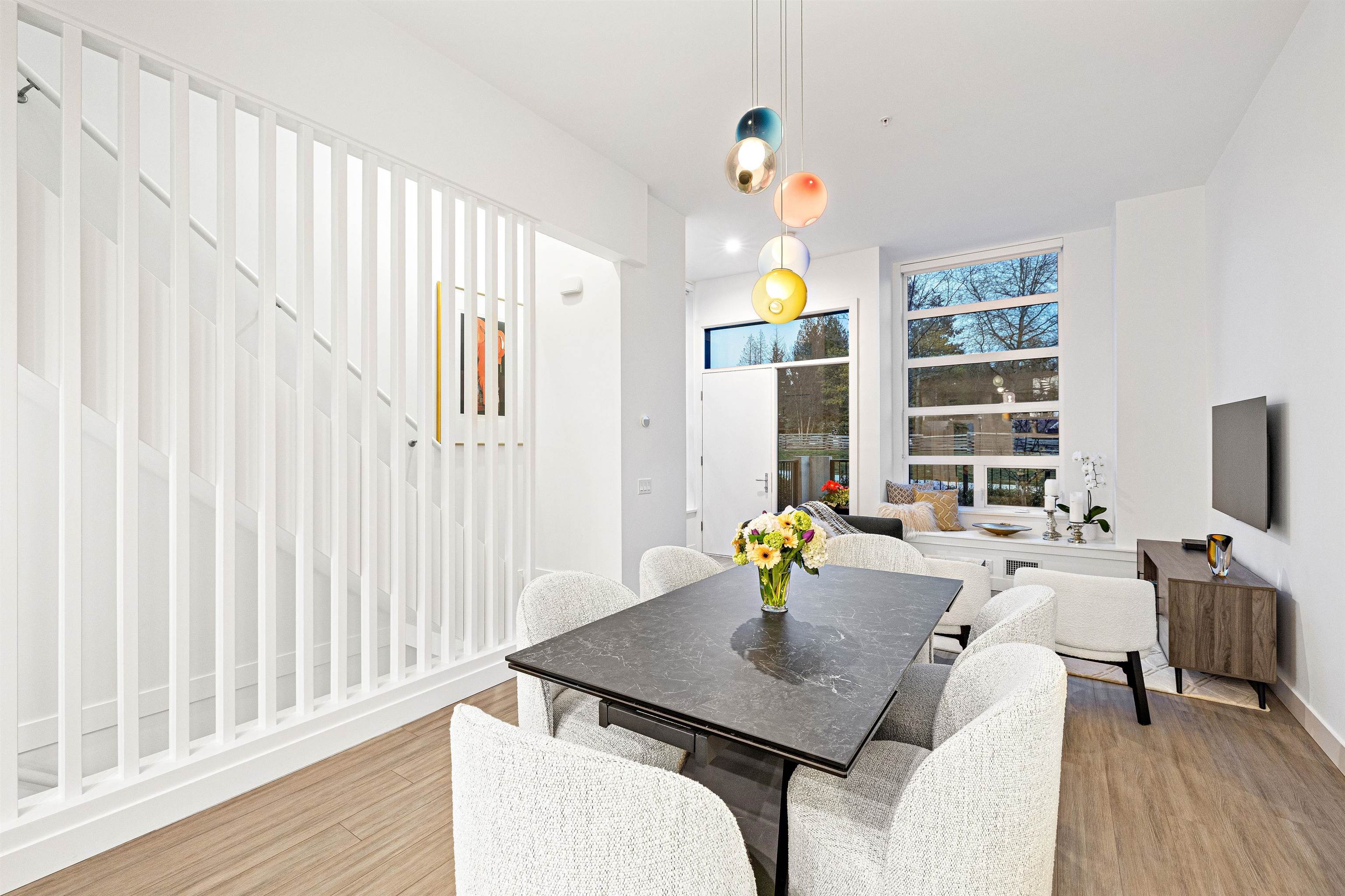 Listing image of 148 2060 CURLING ROAD