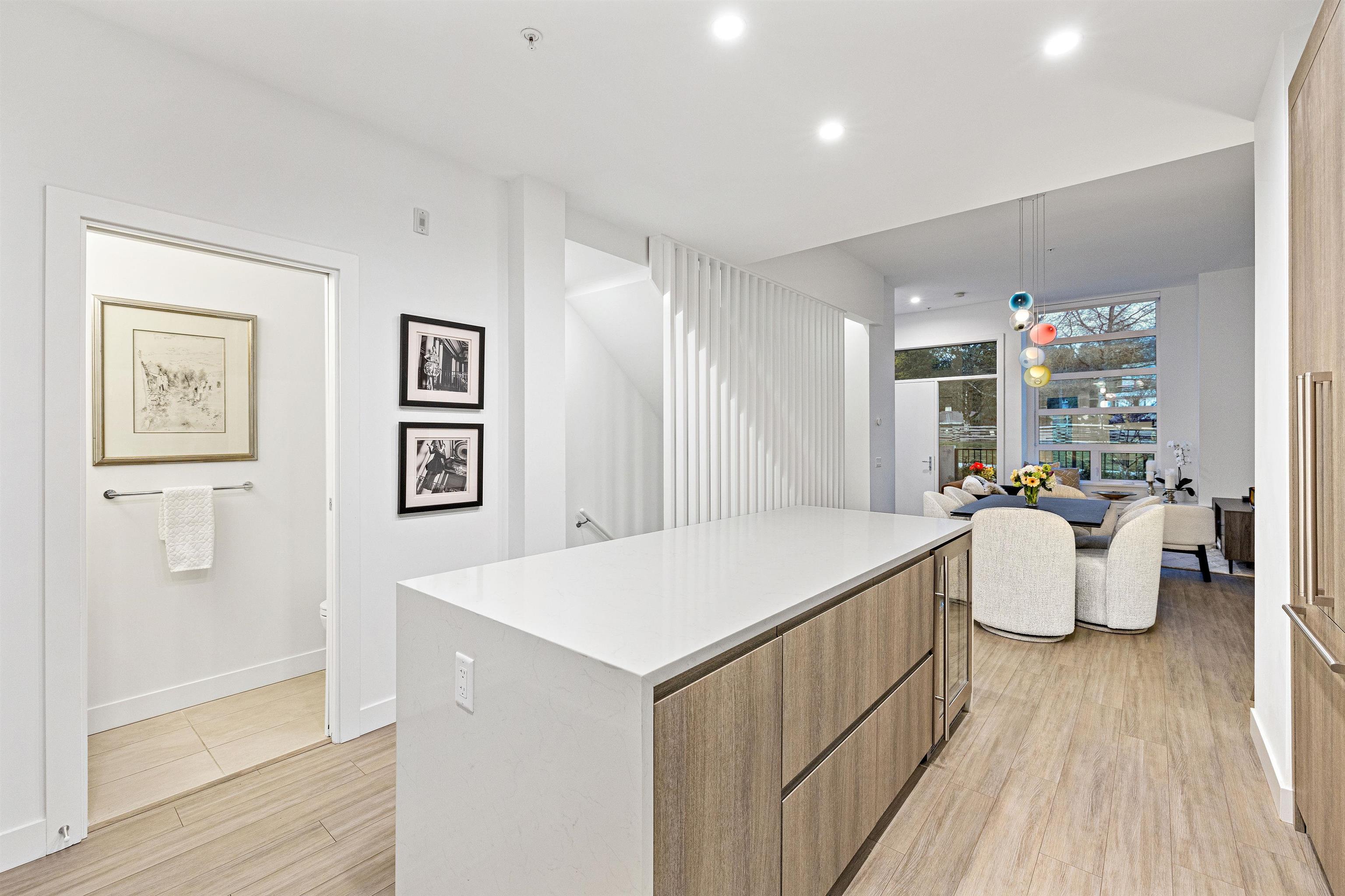 Listing image of 148 2060 CURLING ROAD