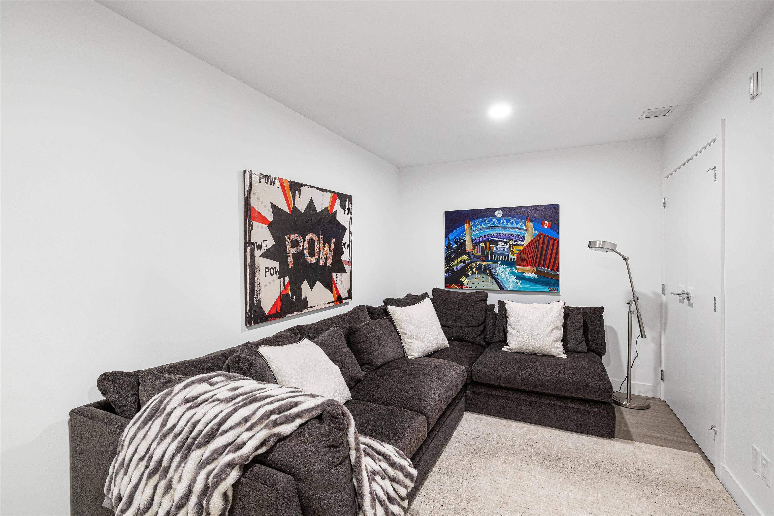 Listing image of 148 2060 CURLING ROAD