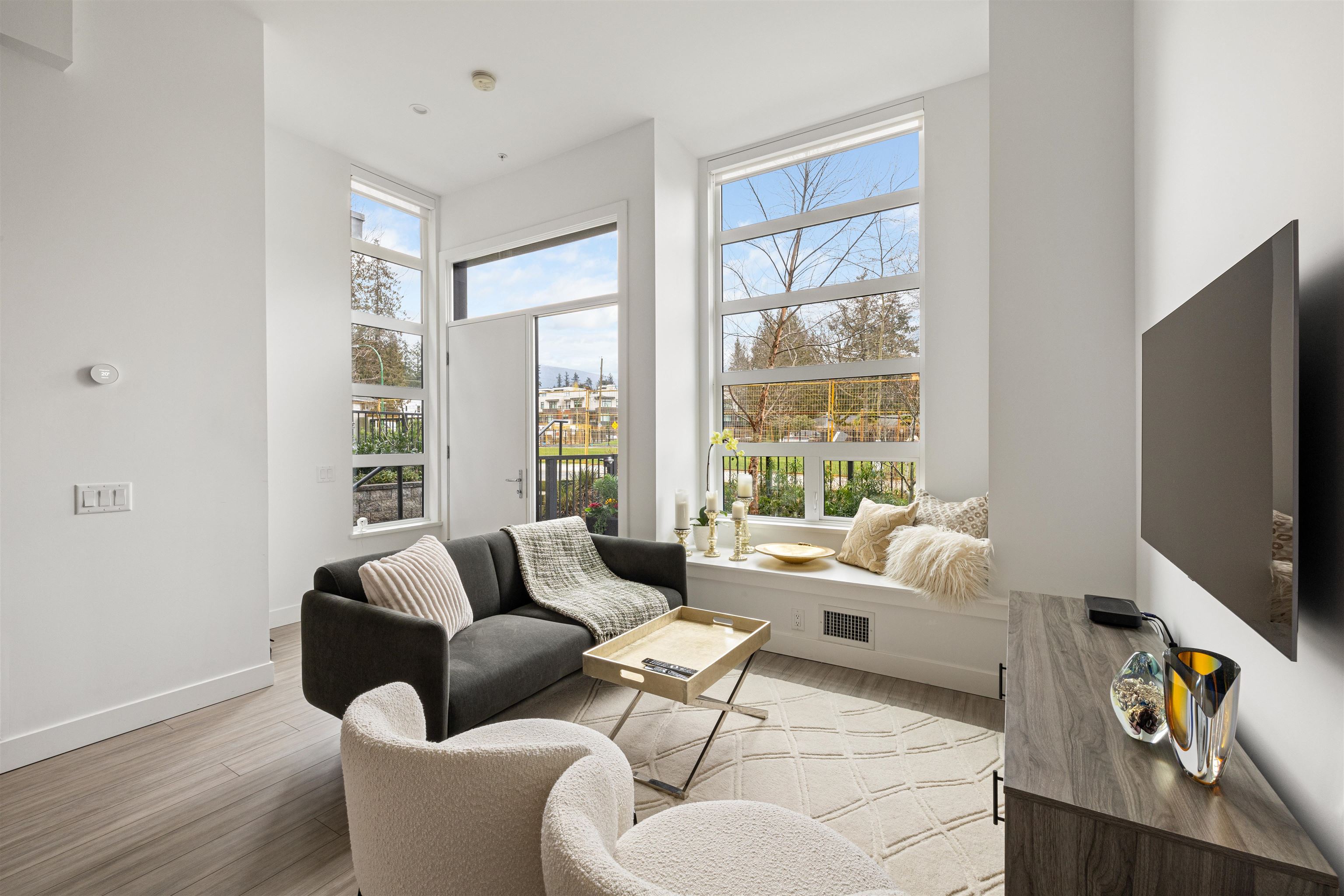 Listing image of 148 2060 CURLING ROAD