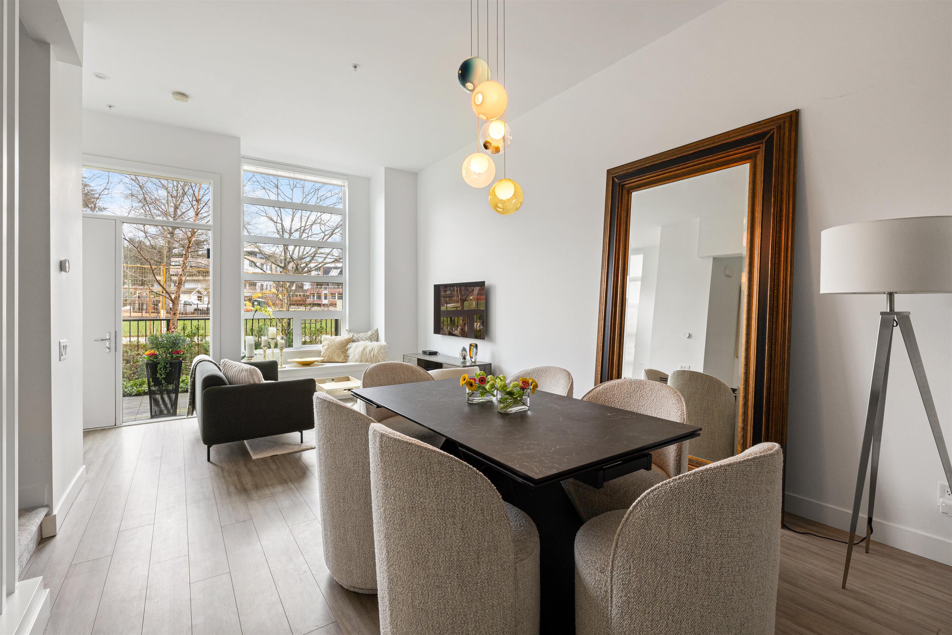 Listing image of 148 2060 CURLING ROAD