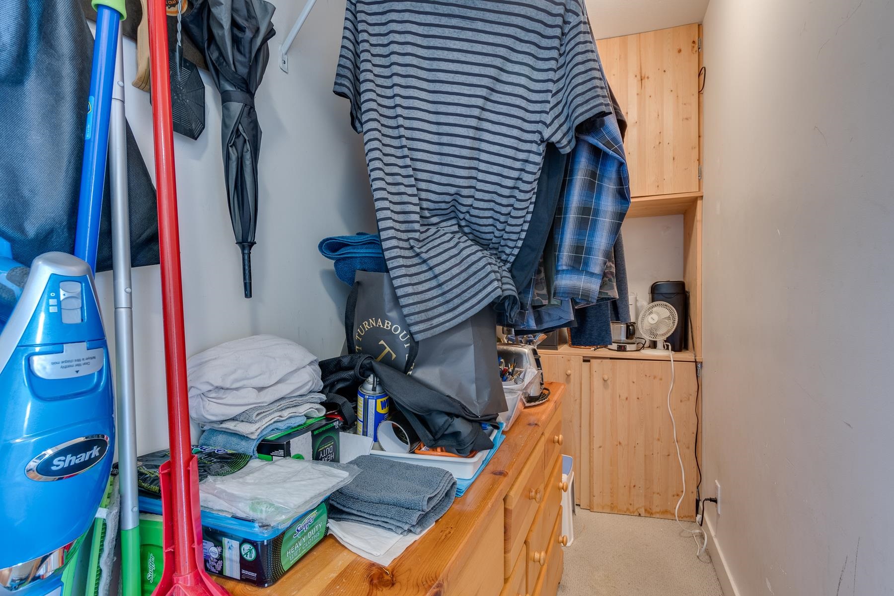 Listing image of 810 175 W 1ST STREET
