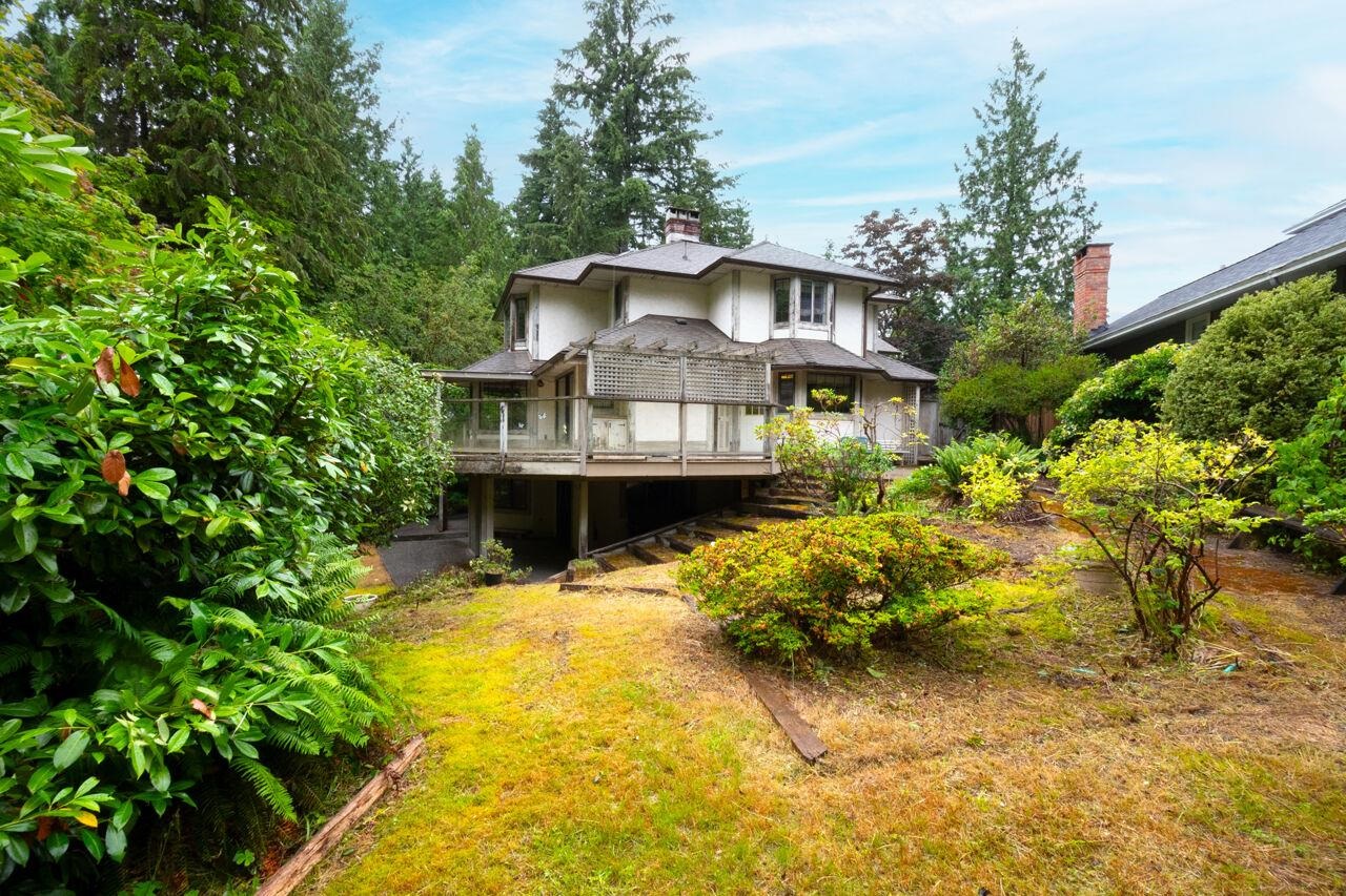 Listing image of 4197 VIRGINIA CRESCENT