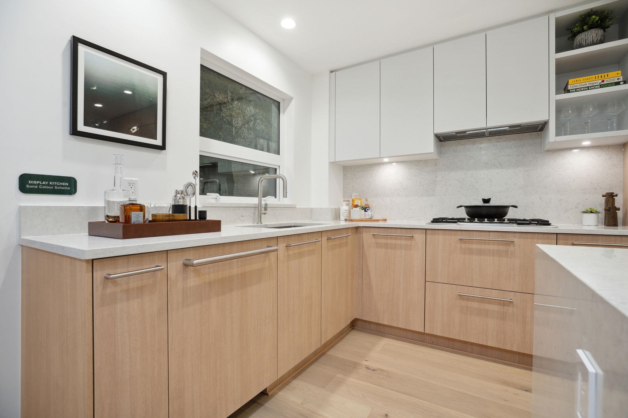Listing image of 132 2050 GLENAIRE DRIVE