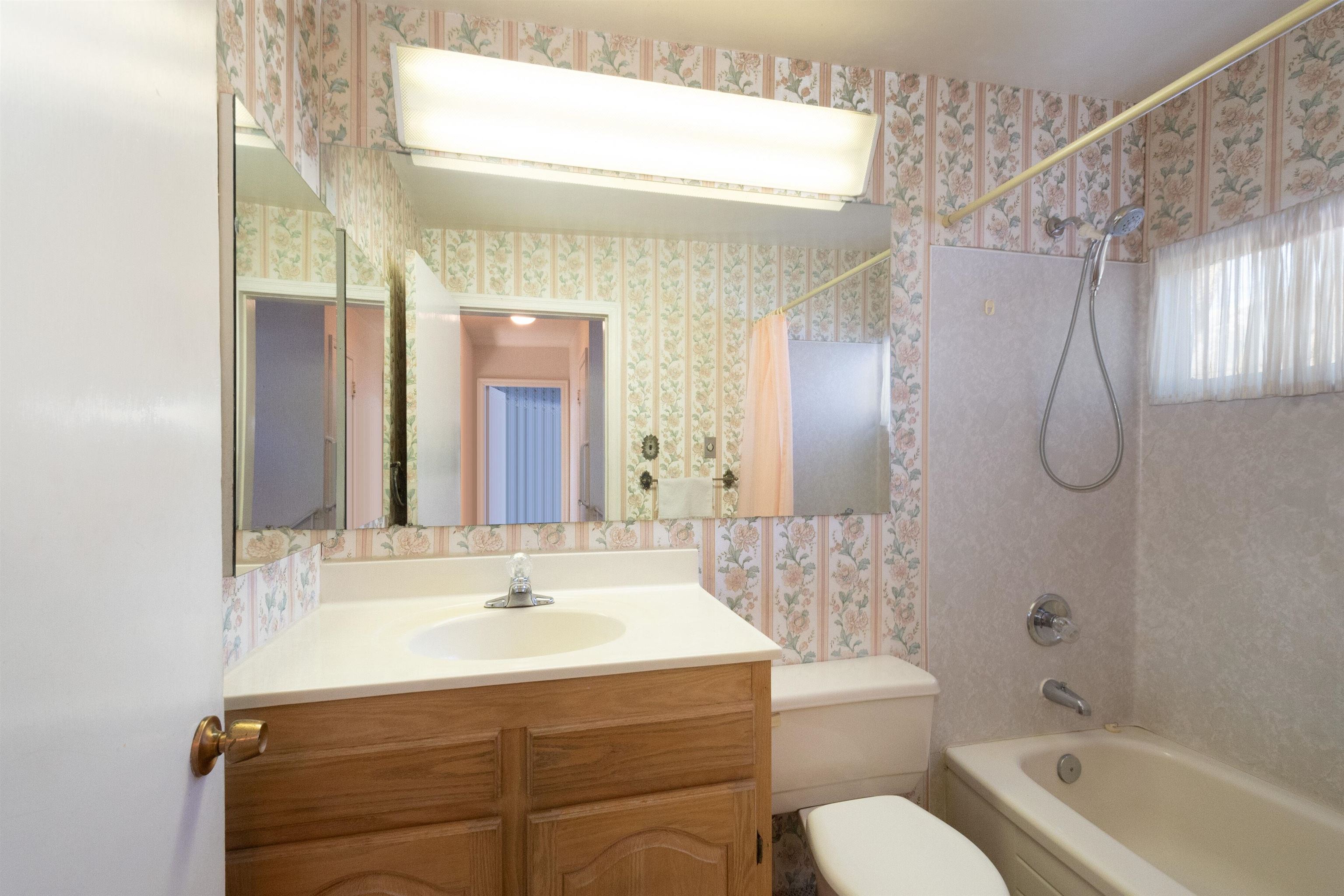 Listing image of 3213 BROOKRIDGE DRIVE