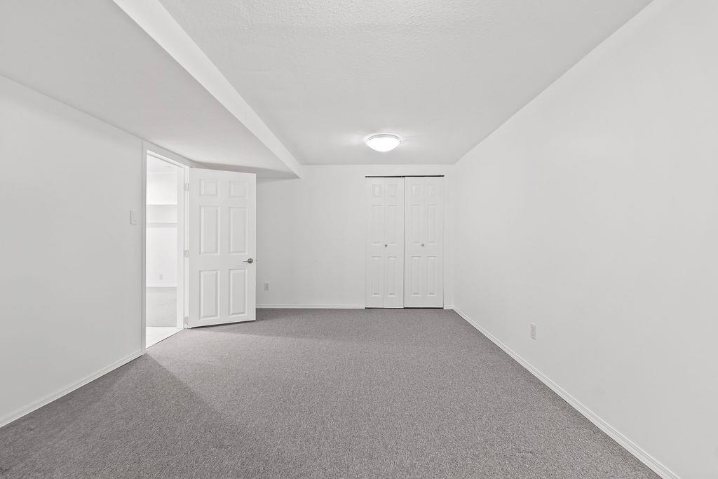 Listing image of 3998 PHYLLIS ROAD