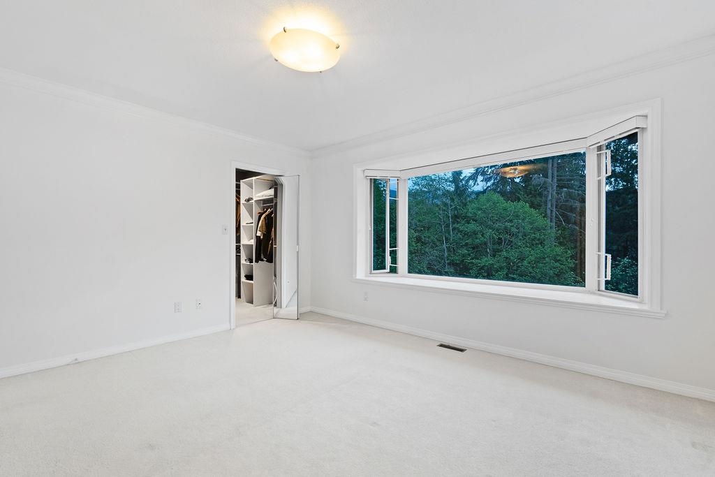 Listing image of 3998 PHYLLIS ROAD
