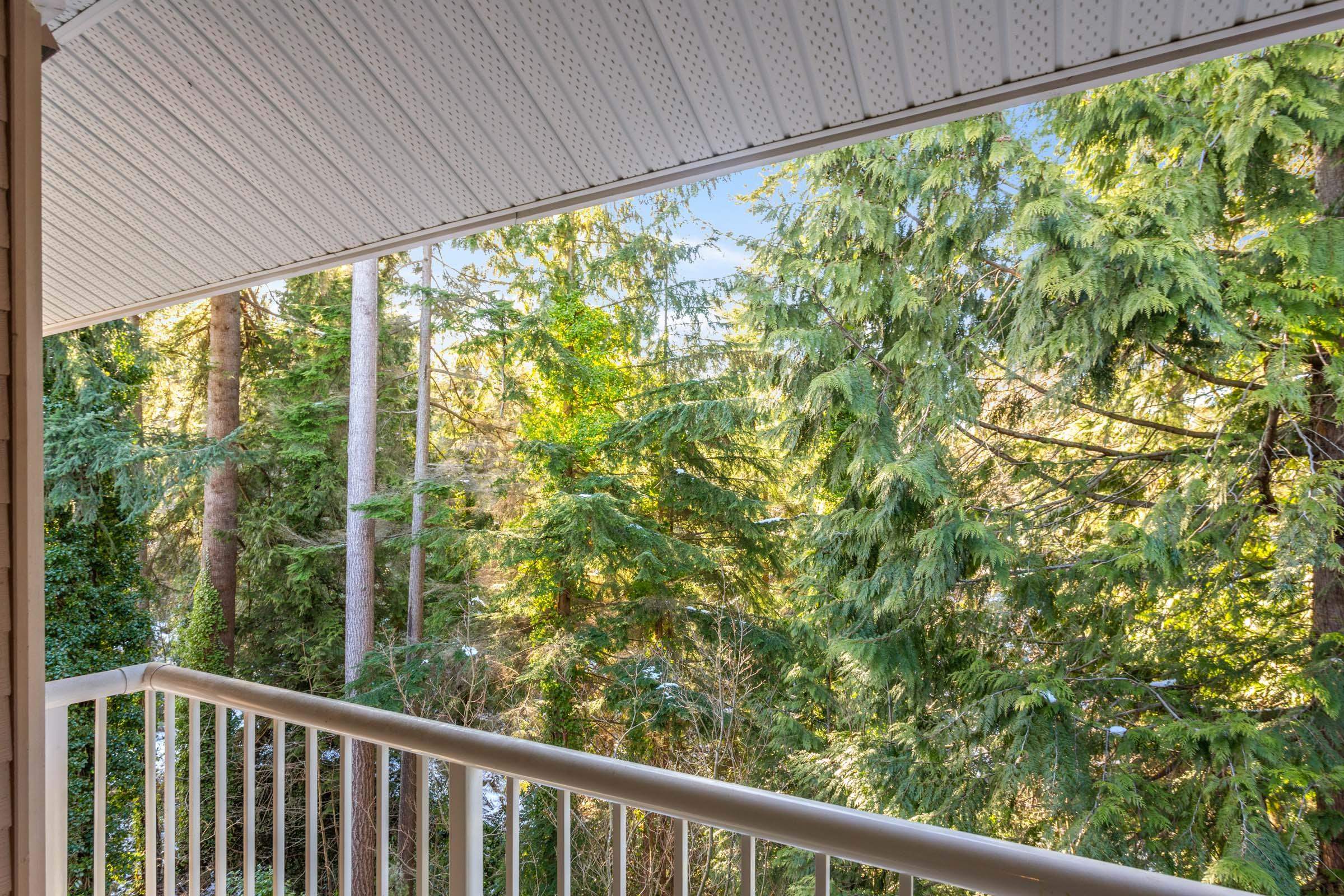 Listing image of 306 3151 CONNAUGHT CRESCENT