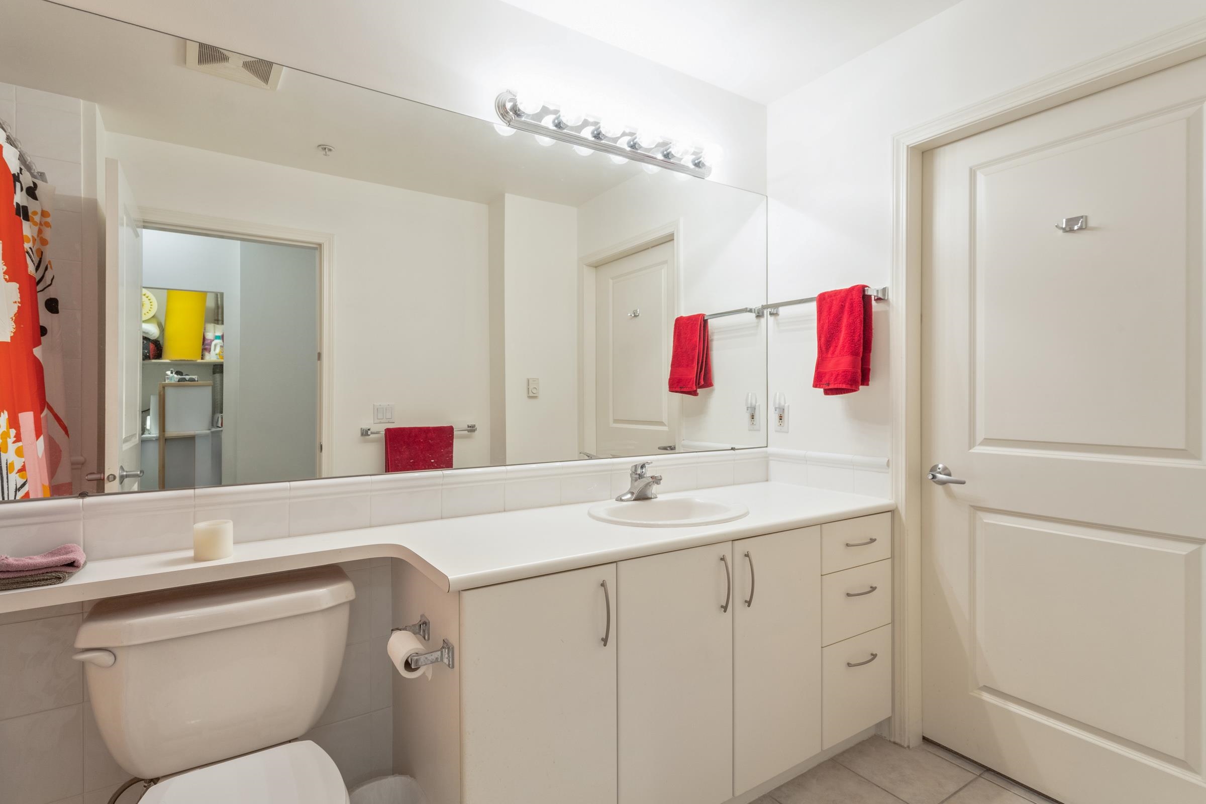 Listing image of 306 3151 CONNAUGHT CRESCENT