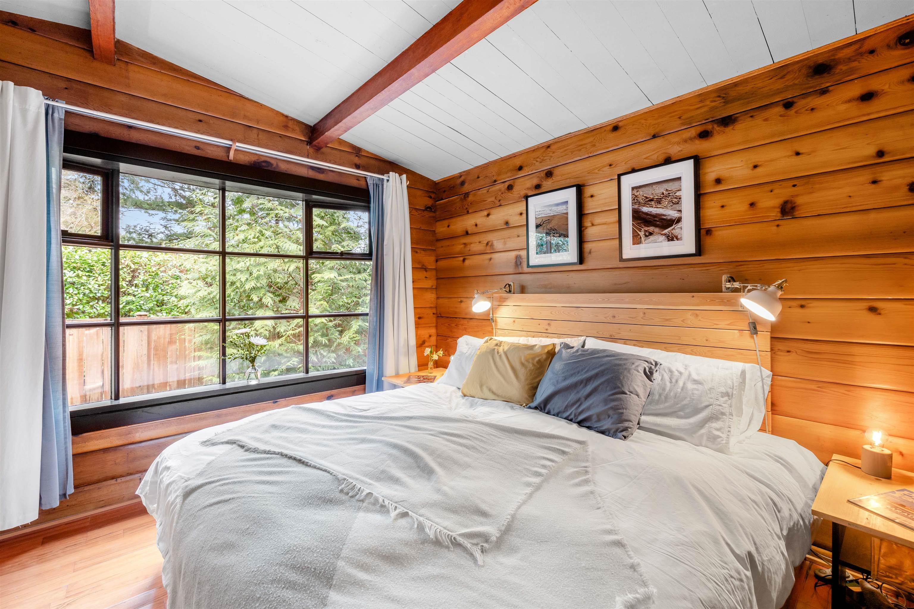 Listing image of 5817 EAGLE ISLAND