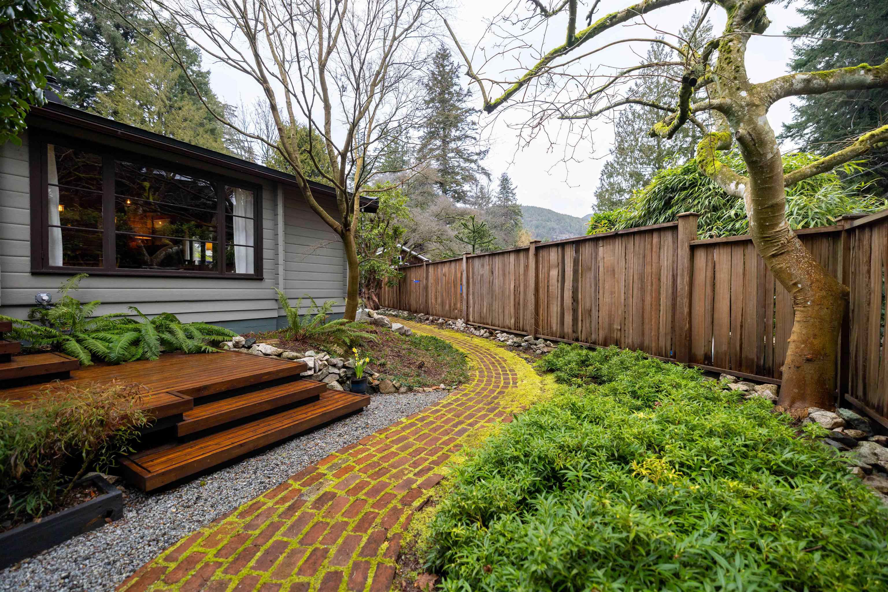 Listing image of 5817 EAGLE ISLAND