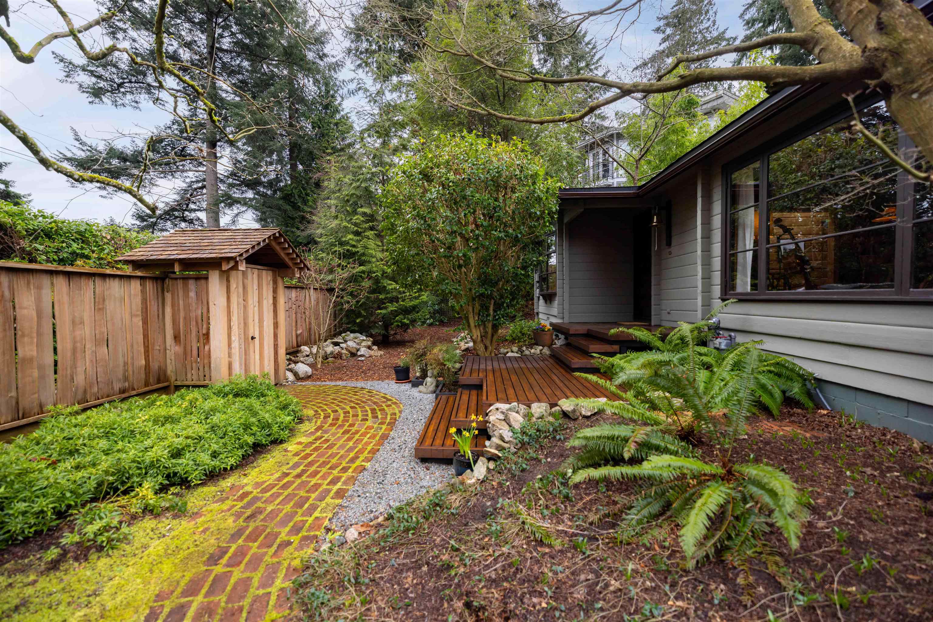 Listing image of 5817 EAGLE ISLAND