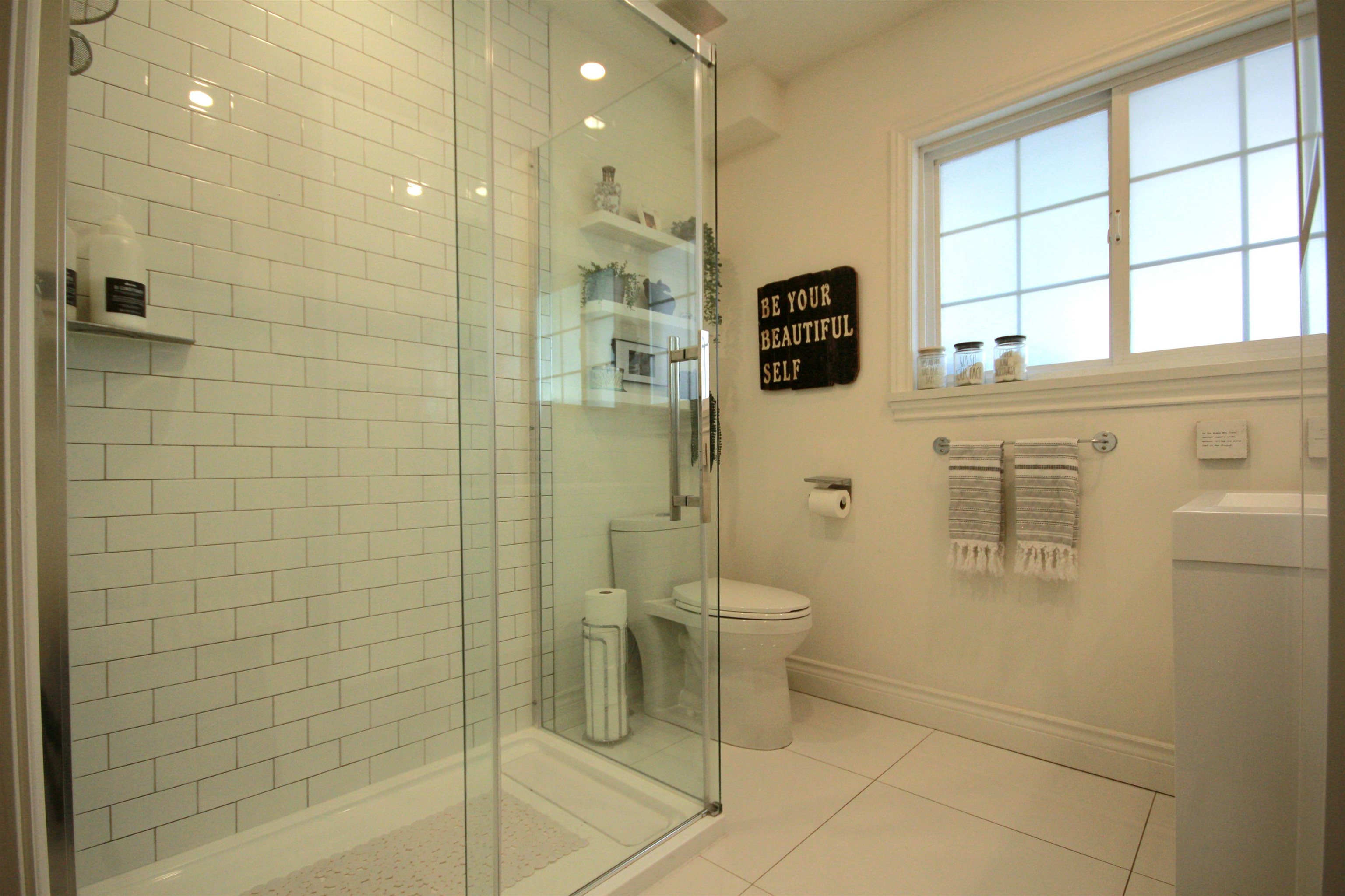 Listing image of 2341 LARSON ROAD