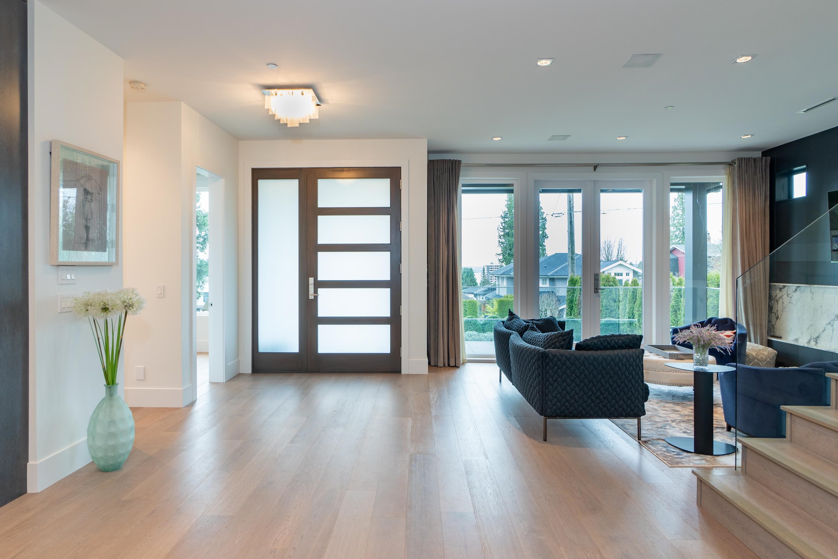 Listing image of 1465 JEFFERSON AVENUE