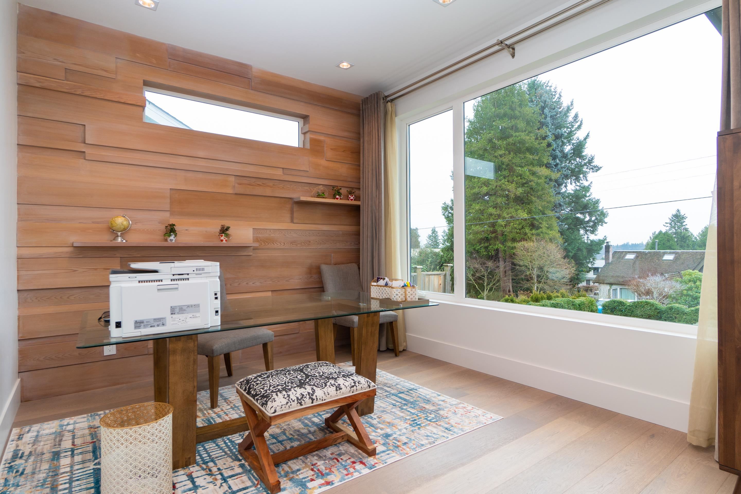 Listing image of 1465 JEFFERSON AVENUE