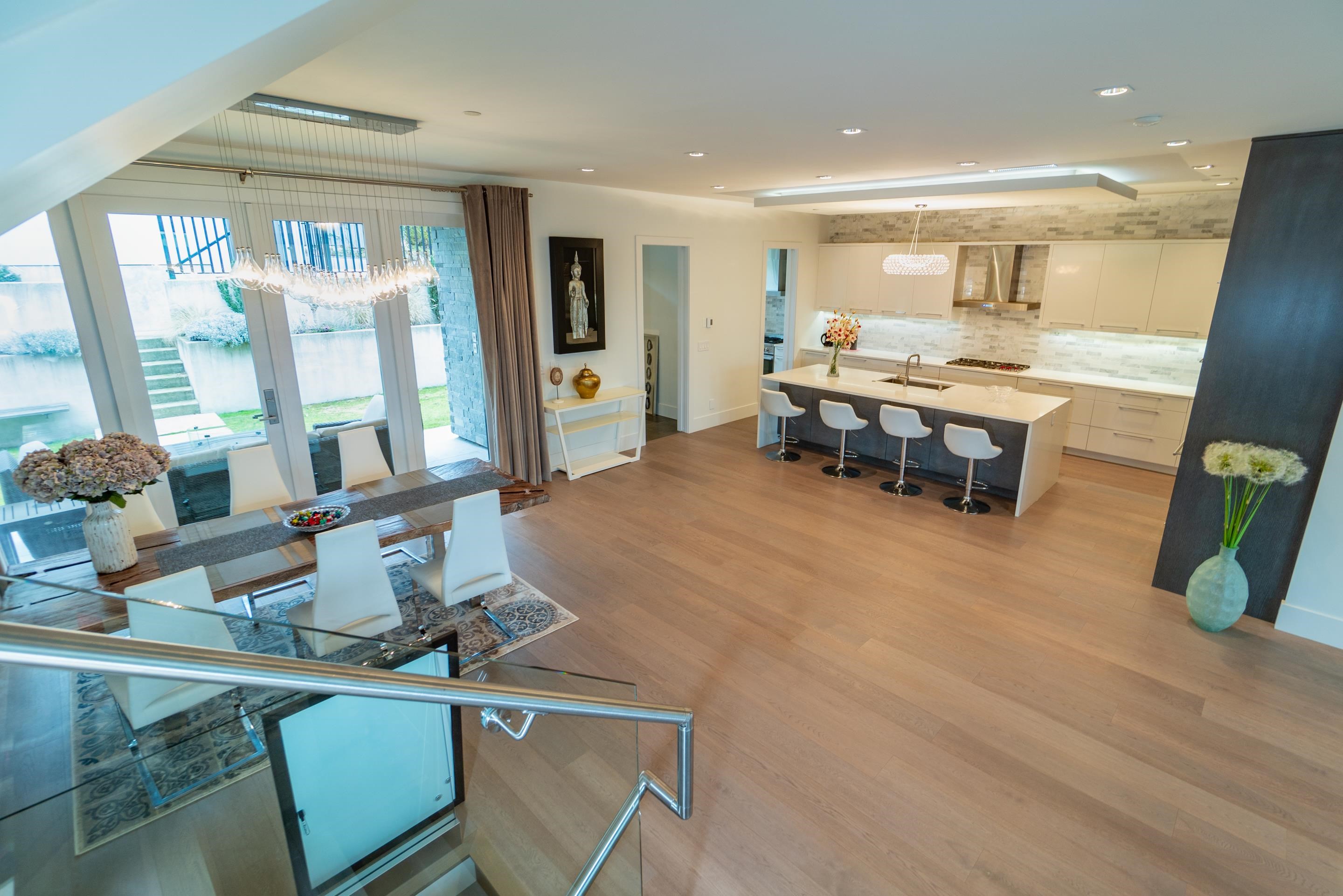 Listing image of 1465 JEFFERSON AVENUE