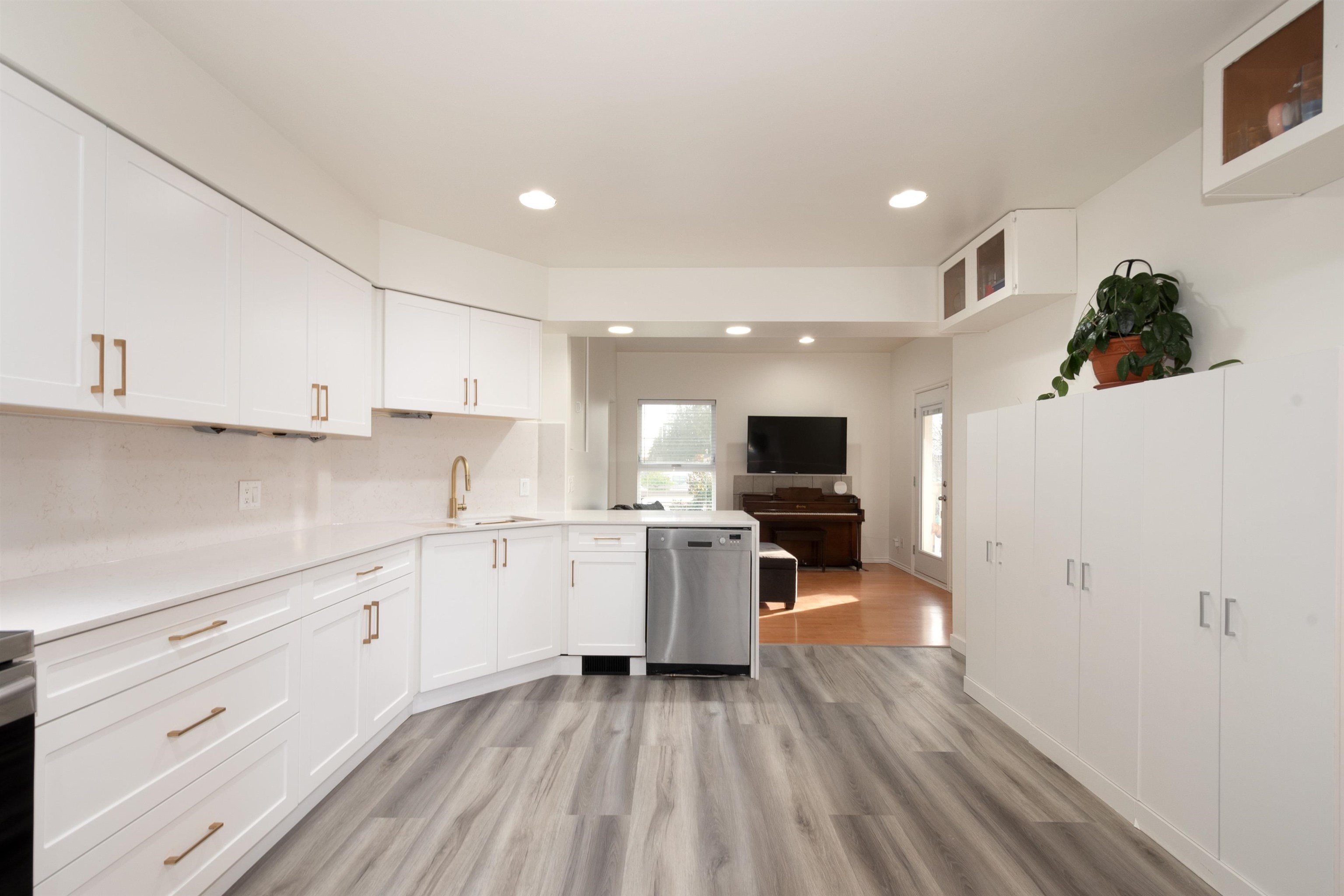 Listing image of 241-243 E 19TH STREET