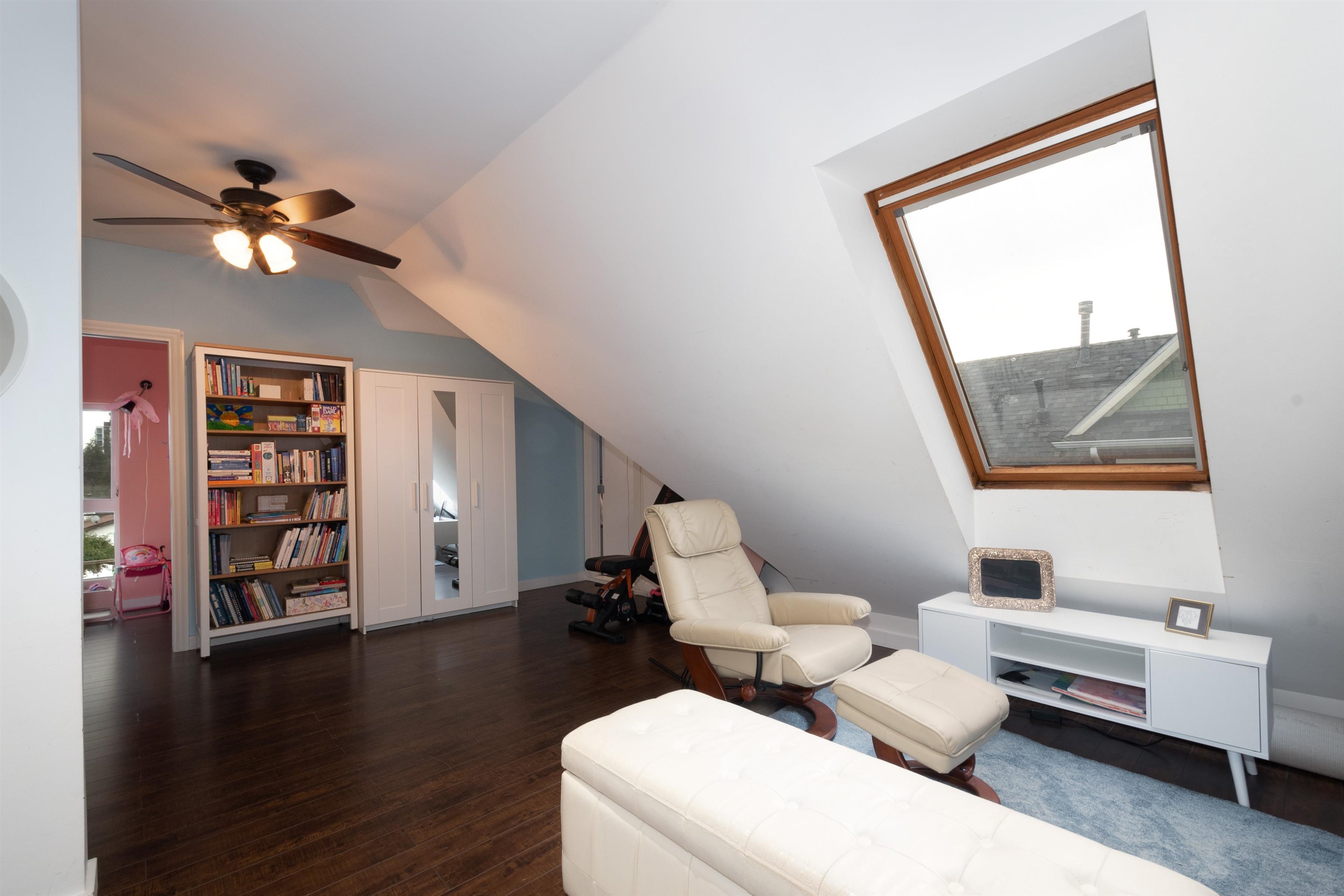 Listing image of 241-243 E 19TH STREET
