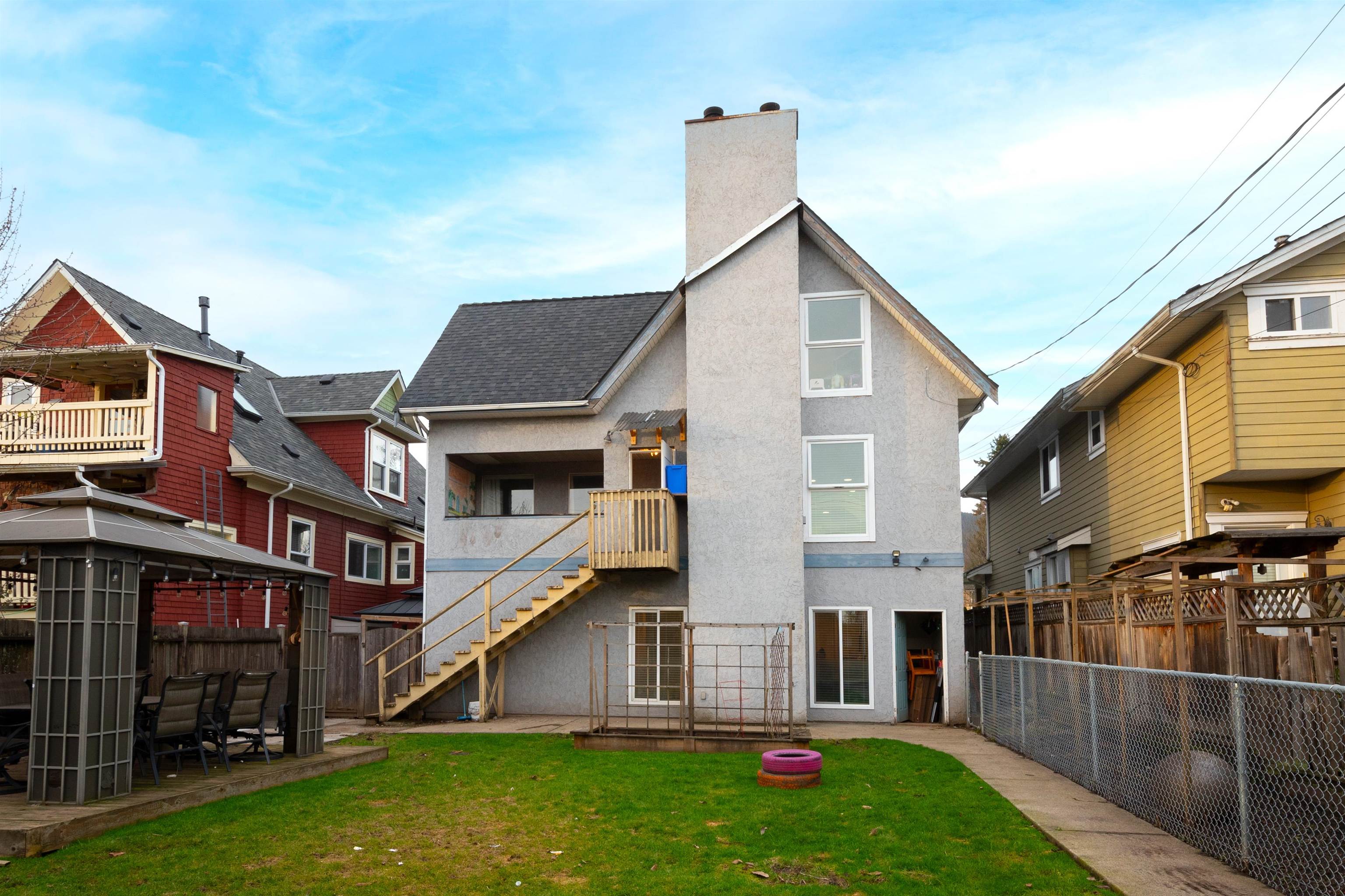 Listing image of 241-243 E 19TH STREET