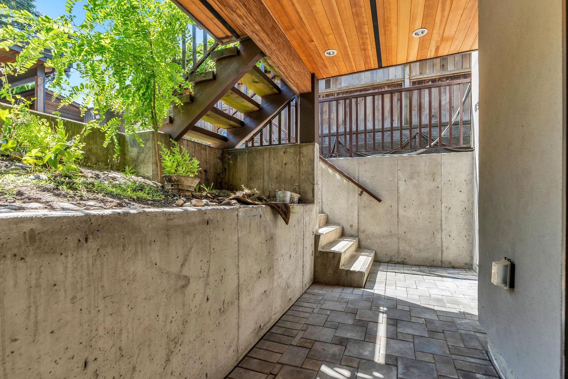 Listing image of 415 W KEITH ROAD