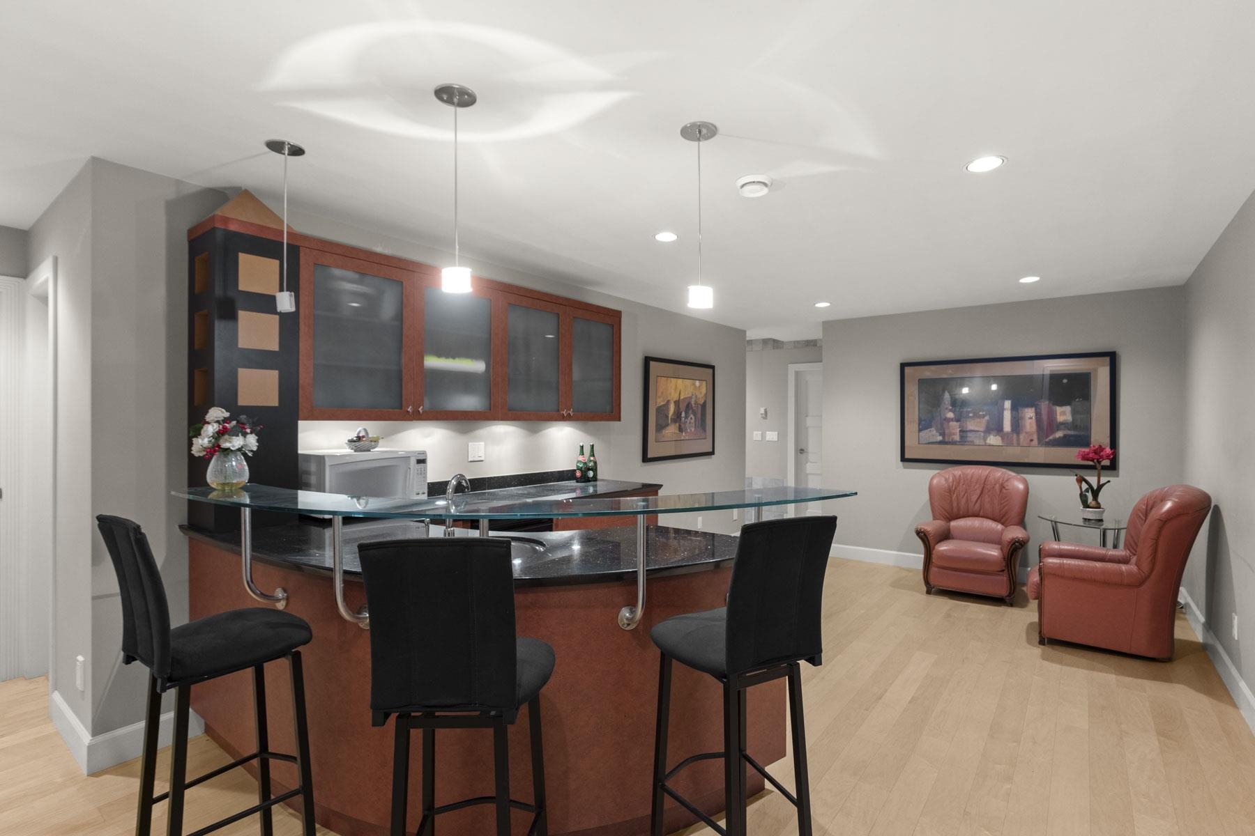Listing image of 1128 CRESTLINE ROAD