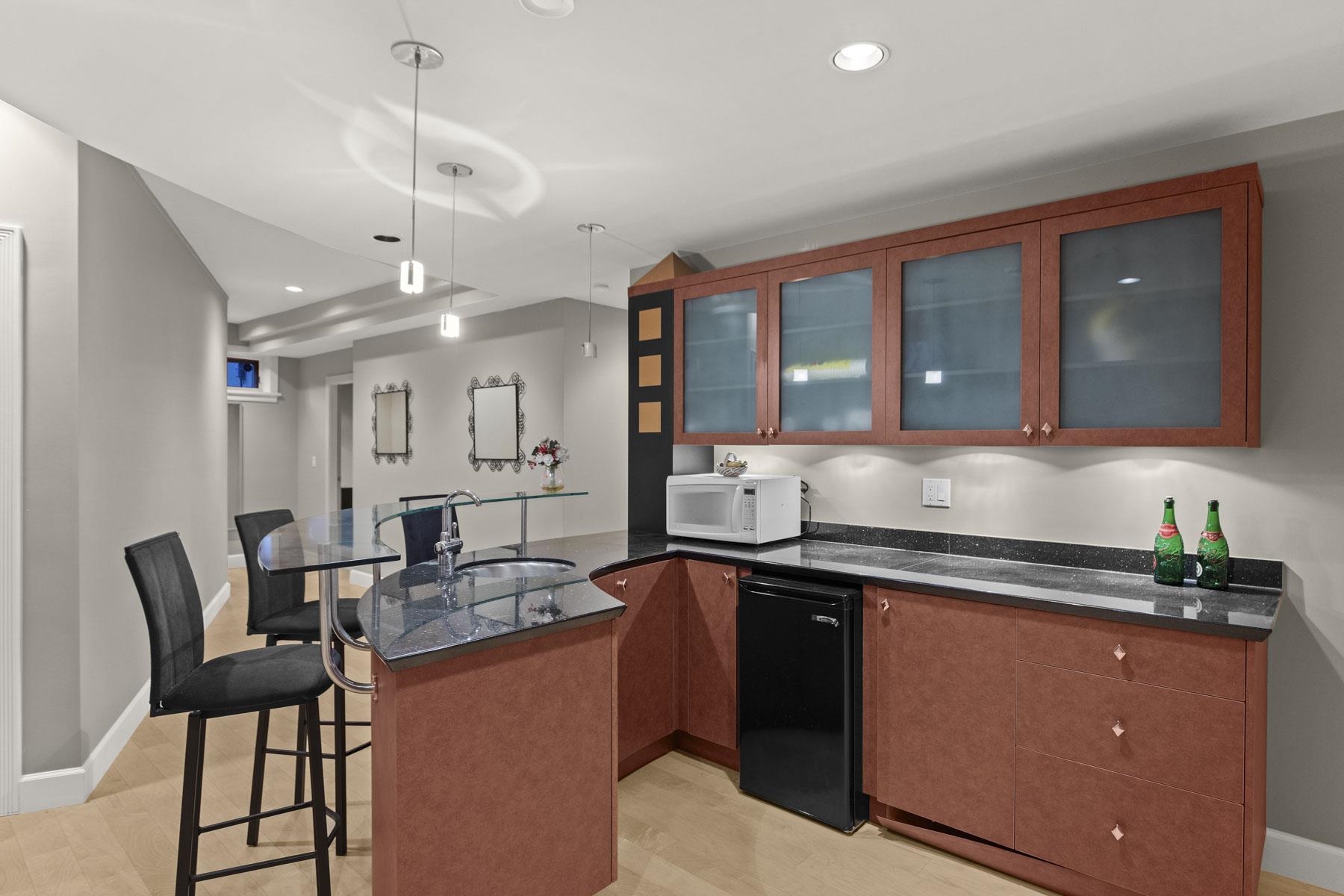 Listing image of 1128 CRESTLINE ROAD