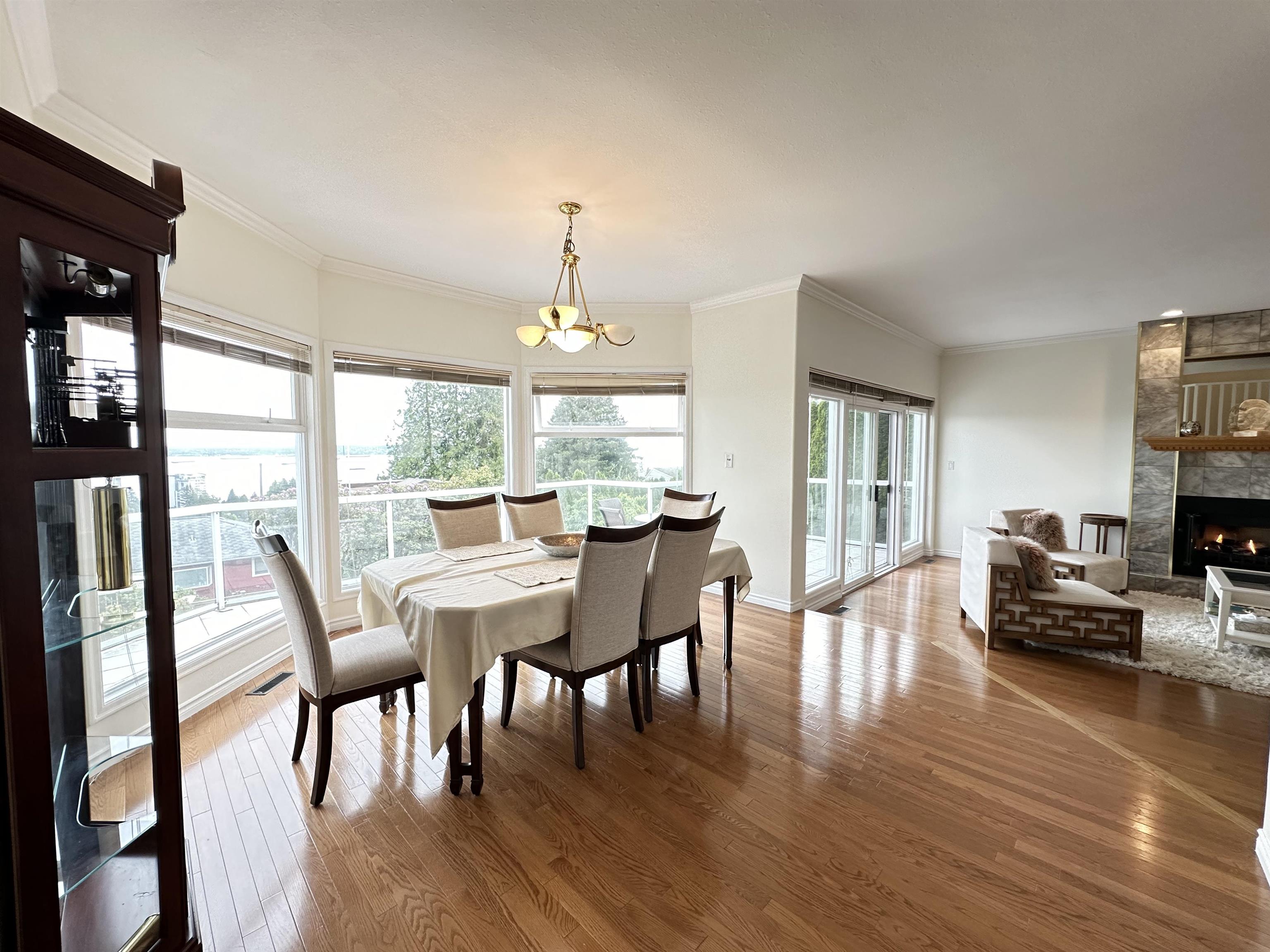 Listing image of 2272 OTTAWA AVENUE