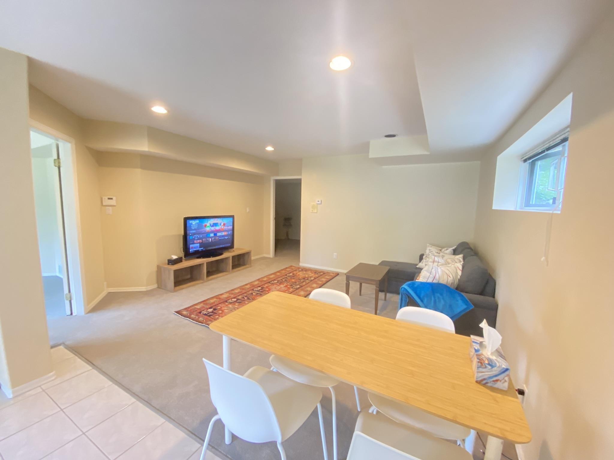 Listing image of 2272 OTTAWA AVENUE