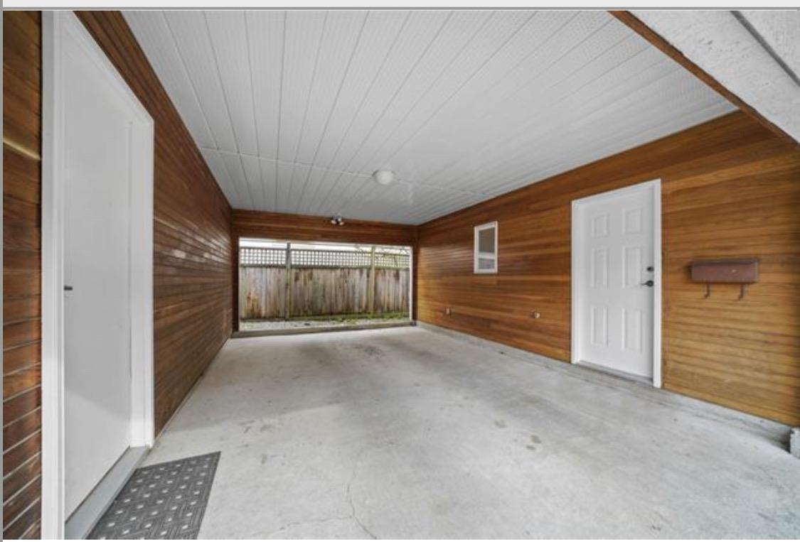 Listing image of 2272 OTTAWA AVENUE