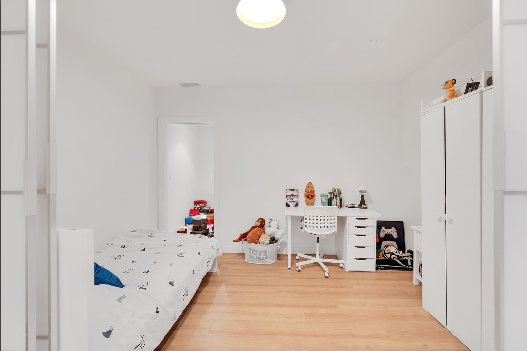 Listing image of 107 1500 FERN STREET