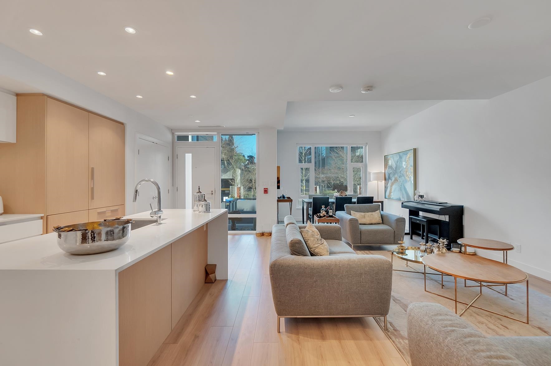 Listing image of 107 1500 FERN STREET