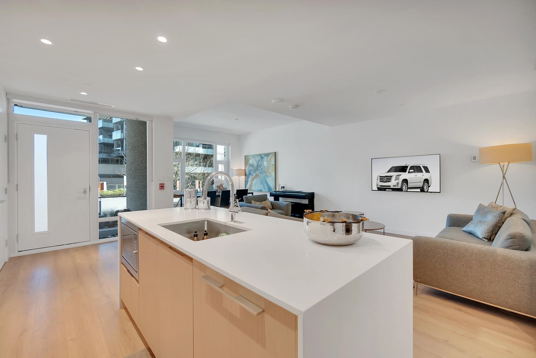 Listing image of 107 1500 FERN STREET