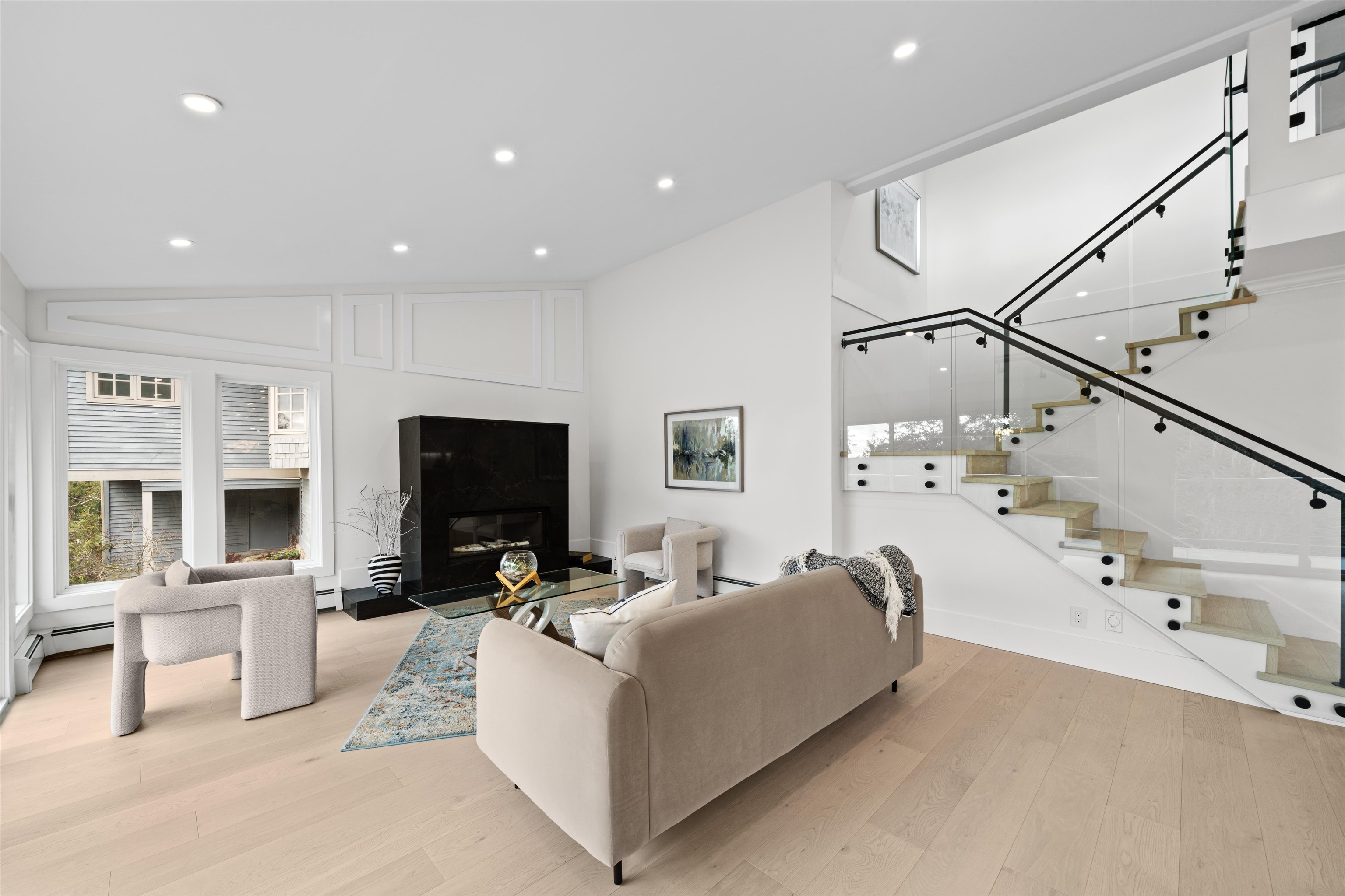 Listing image of 6230 SUMMIT AVENUE